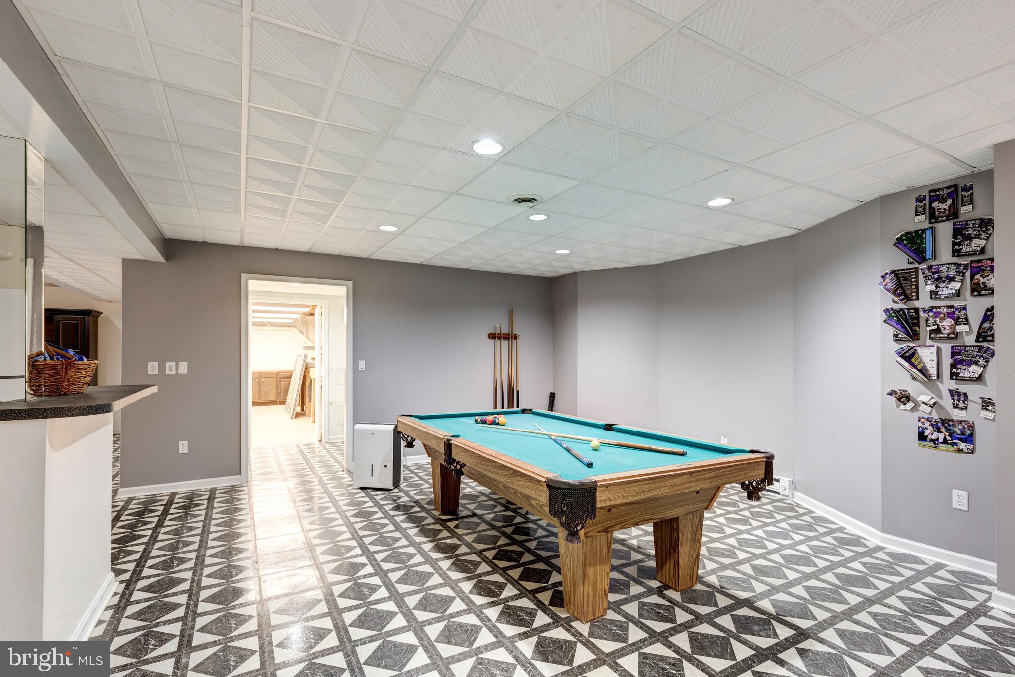 HAMPSTEAD - Residential