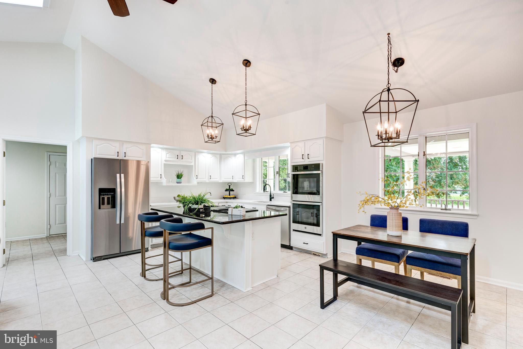 HAMPSTEAD - Residential