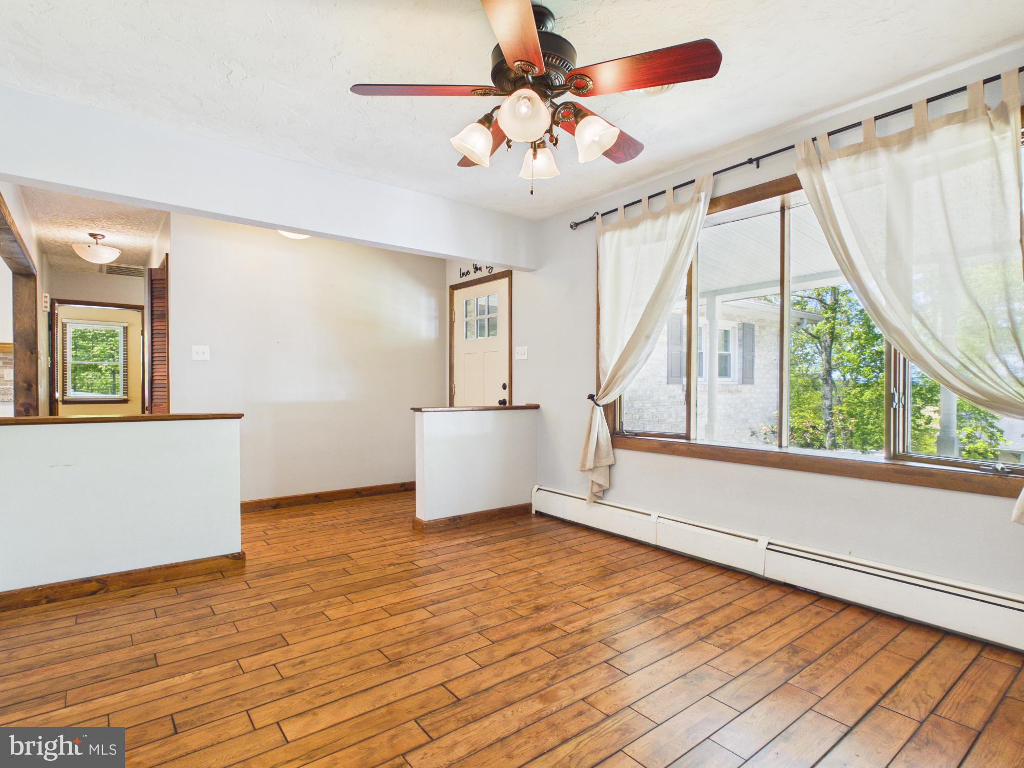 SPRING GROVE - Residential