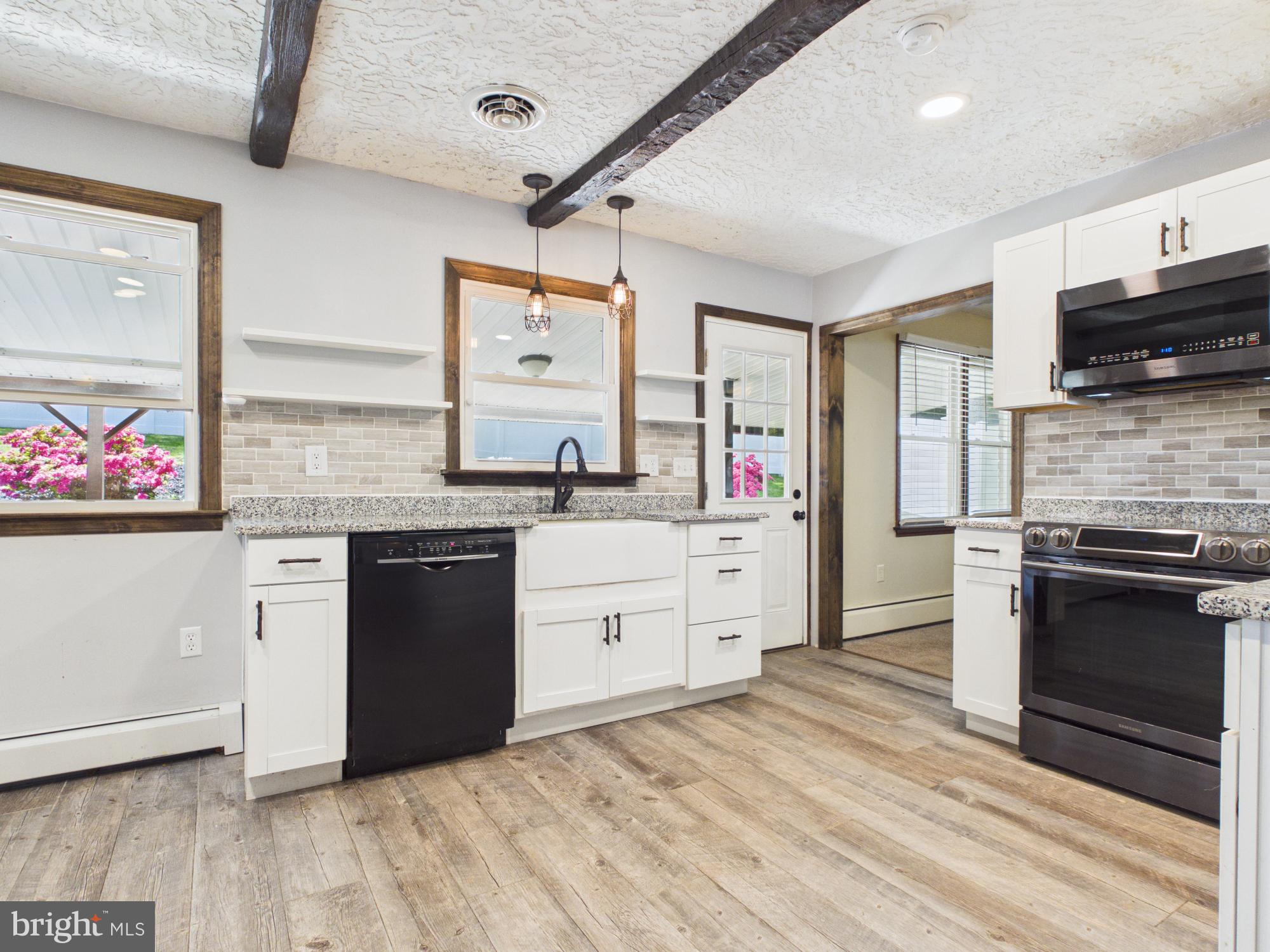 SPRING GROVE - Residential