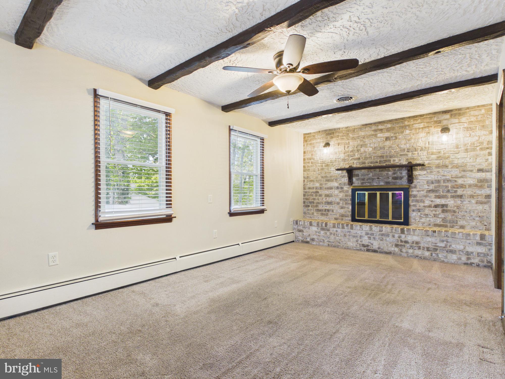 SPRING GROVE - Residential