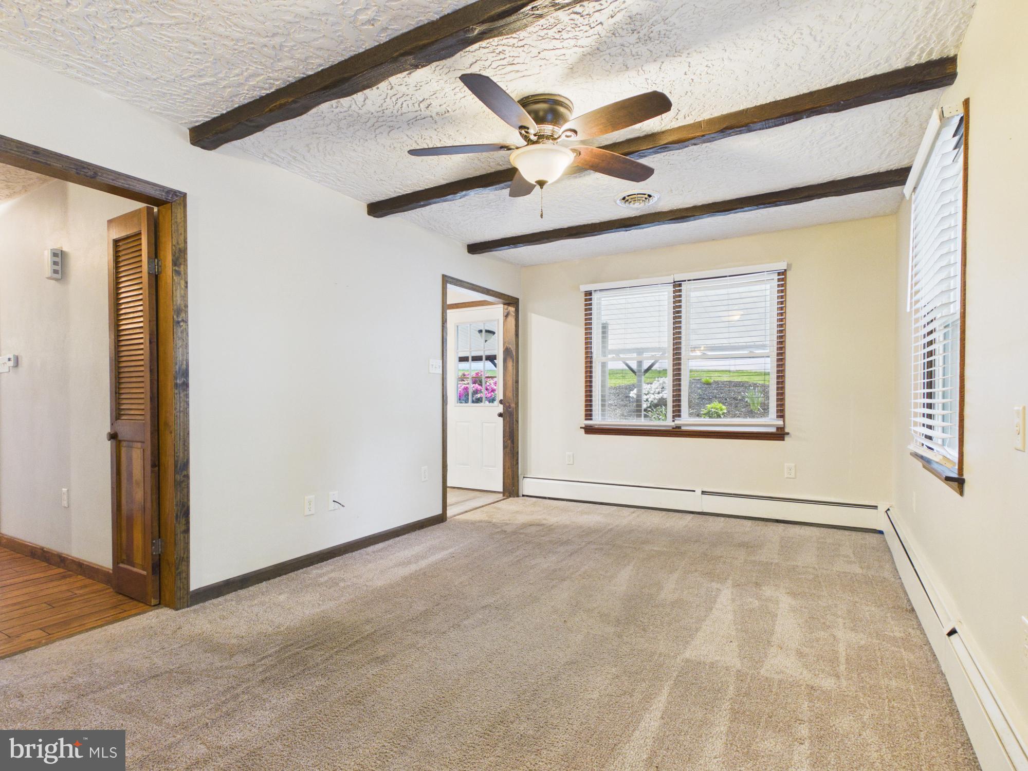 SPRING GROVE - Residential