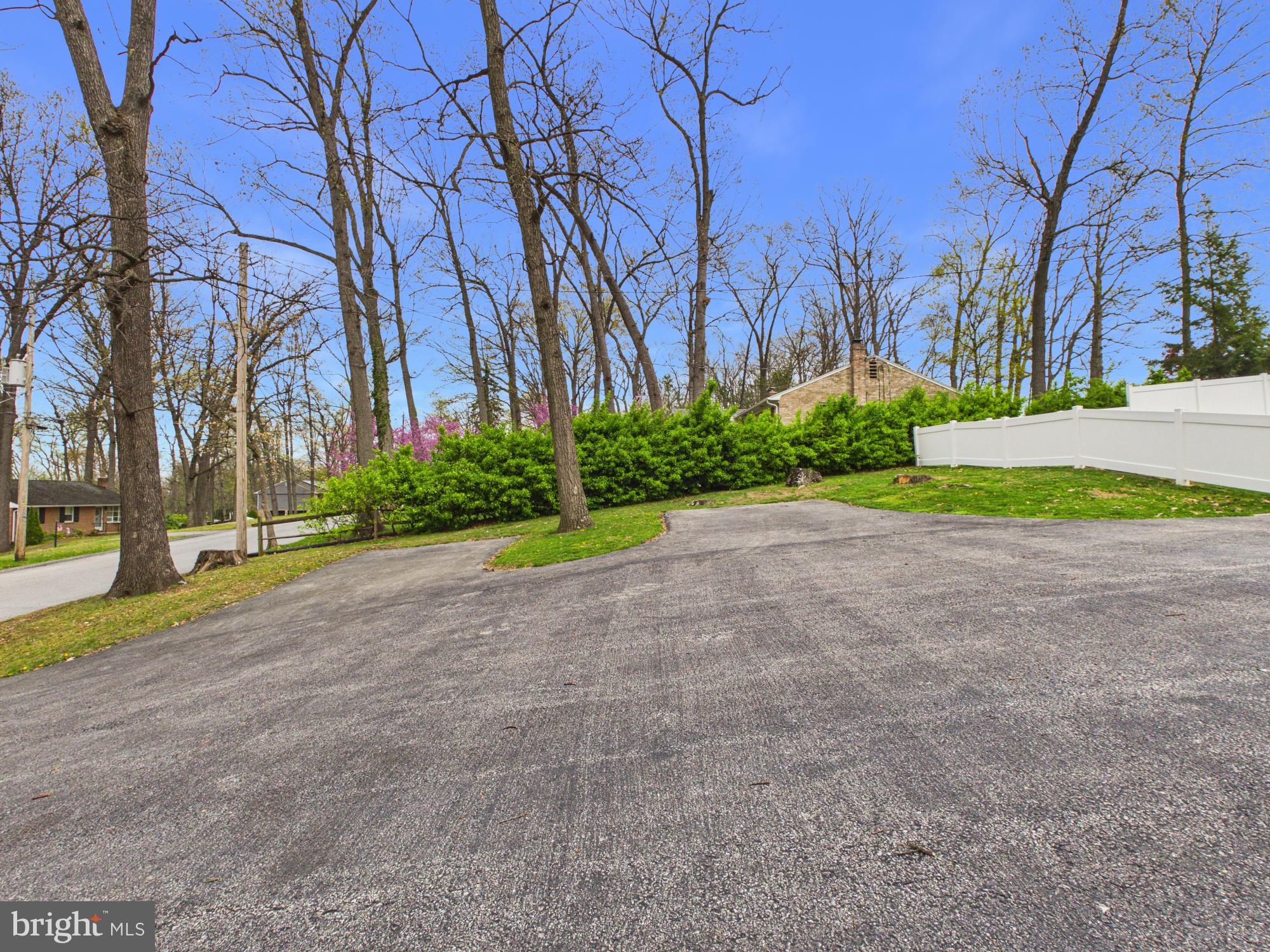 SPRING GROVE - Residential