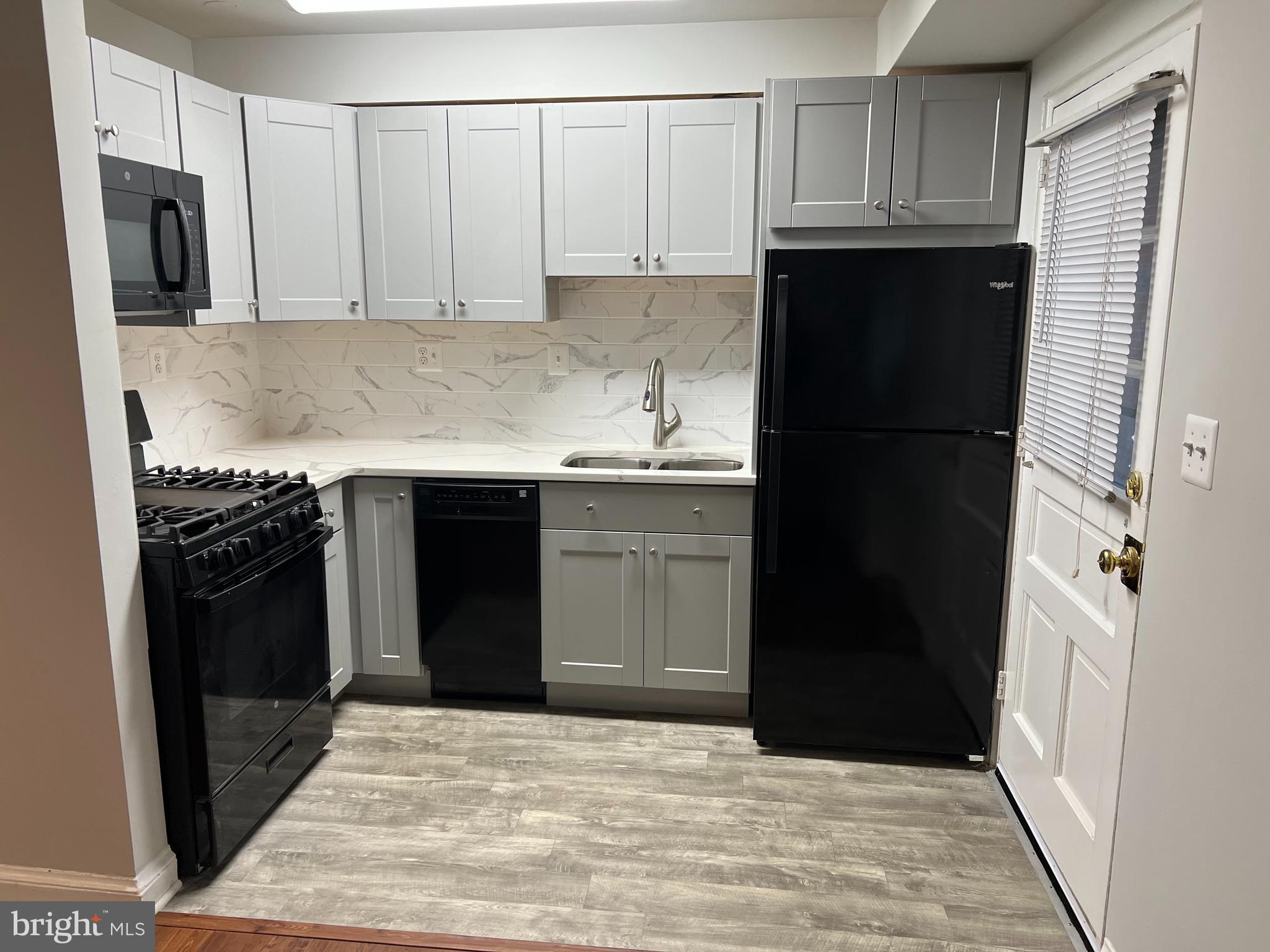 GEORGETOWN VISTA - Residential Lease