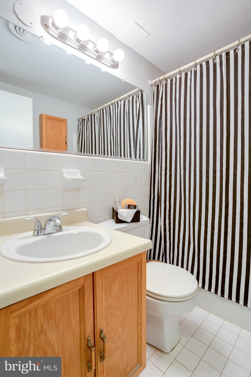 GEORGETOWN VISTA - Residential Lease