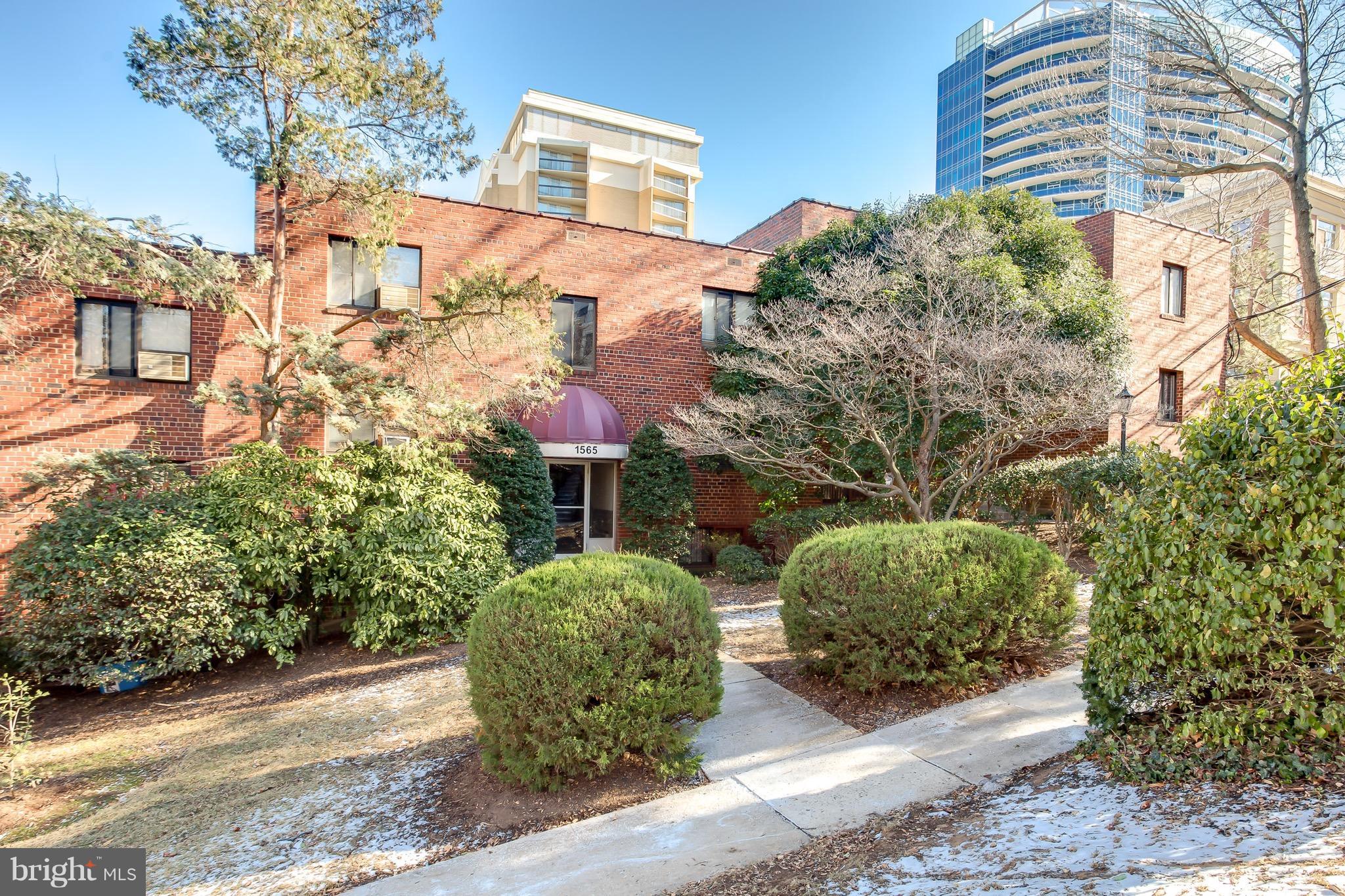 GEORGETOWN VISTA - Residential Lease