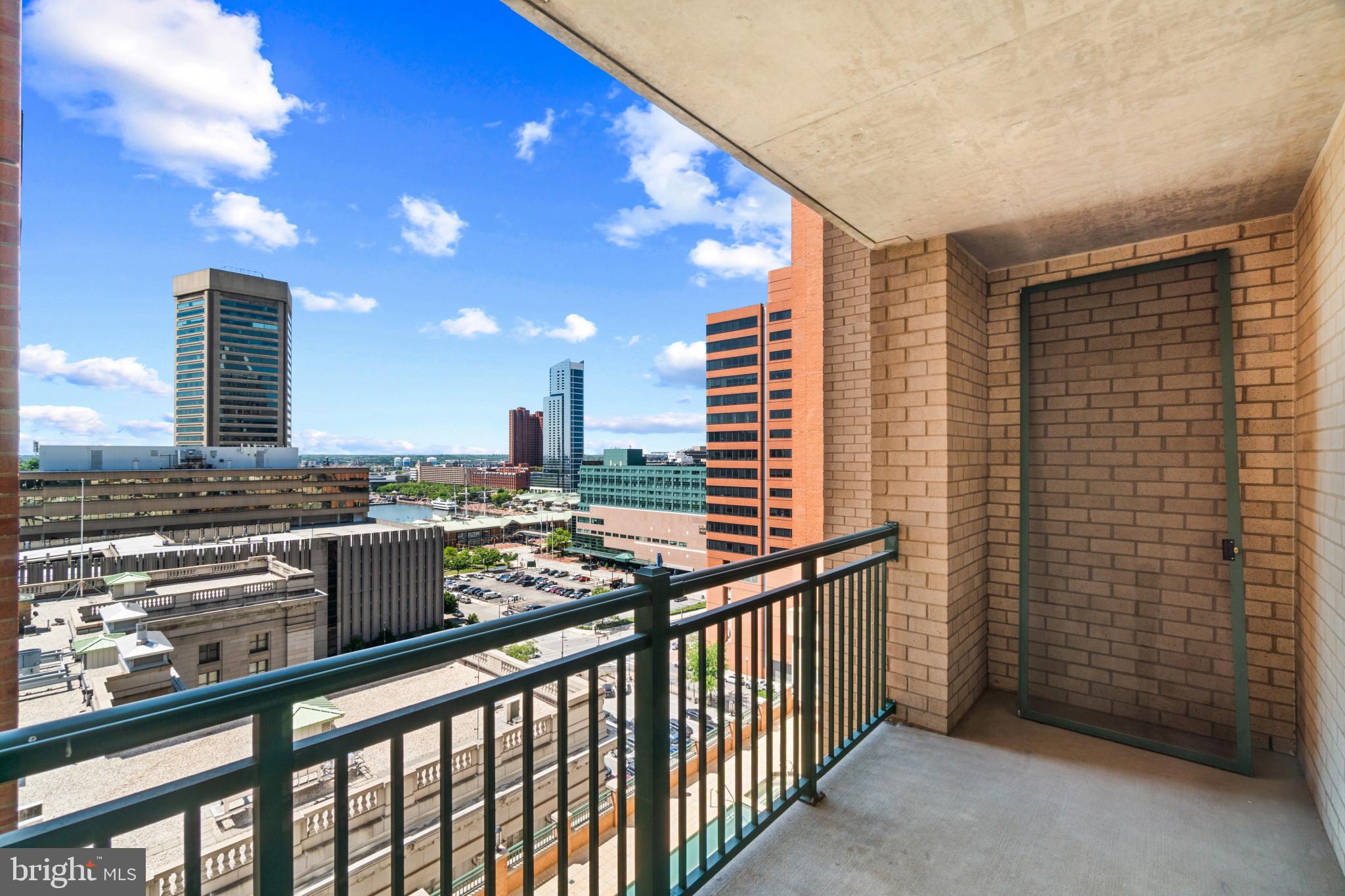 INNER HARBOR - Residential