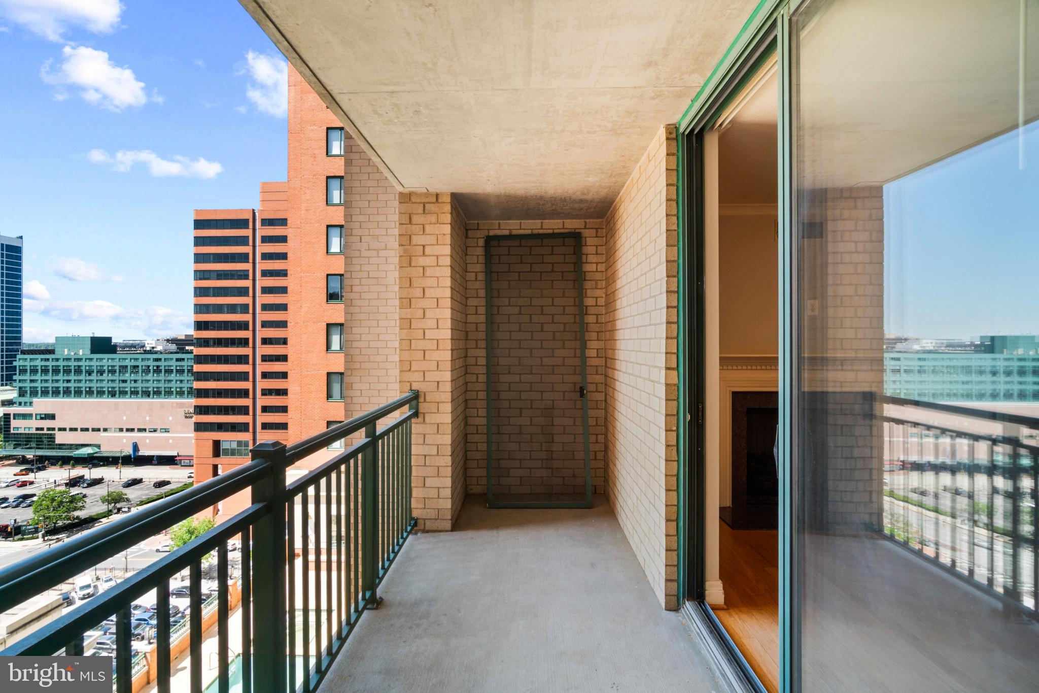 INNER HARBOR - Residential