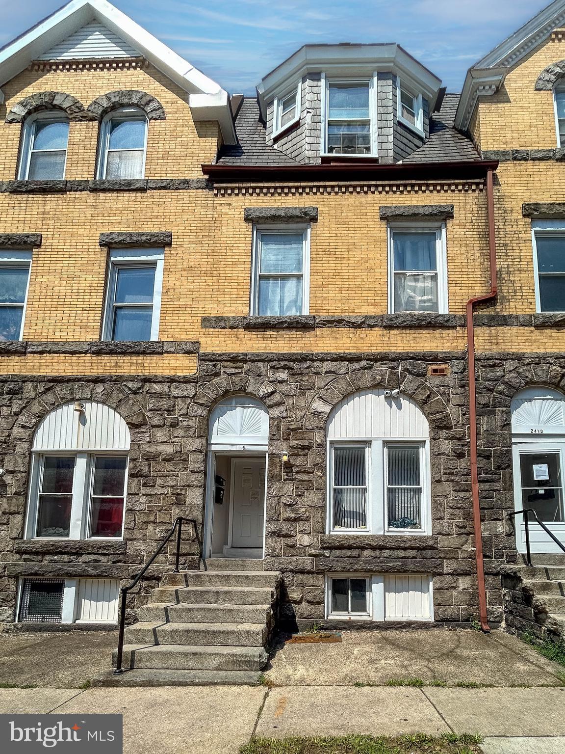 List price to be opening bid at online only auction. Online auction to be conducted on Auctioneers website. Bidding begins Thursday, September 4th, 2025 & ends Tuesday, September 9th, 2025 starting at 12:00 PM. Manner of Offering: The property at 2428 N. Calvert St is offered individually in this auction and as part of an entirety offering for 2422–2436 N. Calvert St. The seller reserves the right to accept either the entirety bid or individual bids. If the entirety bid is accepted, all individual bids will be void and deposits returned to bidders. 5 Unit Multi Family Building in the "Old Goucher" Neighborhood Of Baltimore City
All units are 1BR/1BA.
Each unit has it's own water heater and central HVAC unit. Each unit has a washer/dryer. Tenants are responsible for payment of all utilities other than water/sewer which is paid for by landlord.
Unit 1 is rented for $1,457/month
Unit 2 is rented for $1,597/month
Unit 3 is rented for $1,401/month
Unit 4 is rented for $1,400/month
Unit 5 is rented for $1,145/month
**Current Gross Monthly Rent Of $7,000**
**Current Gross Annual Scheduled Rent Of $59,340**
