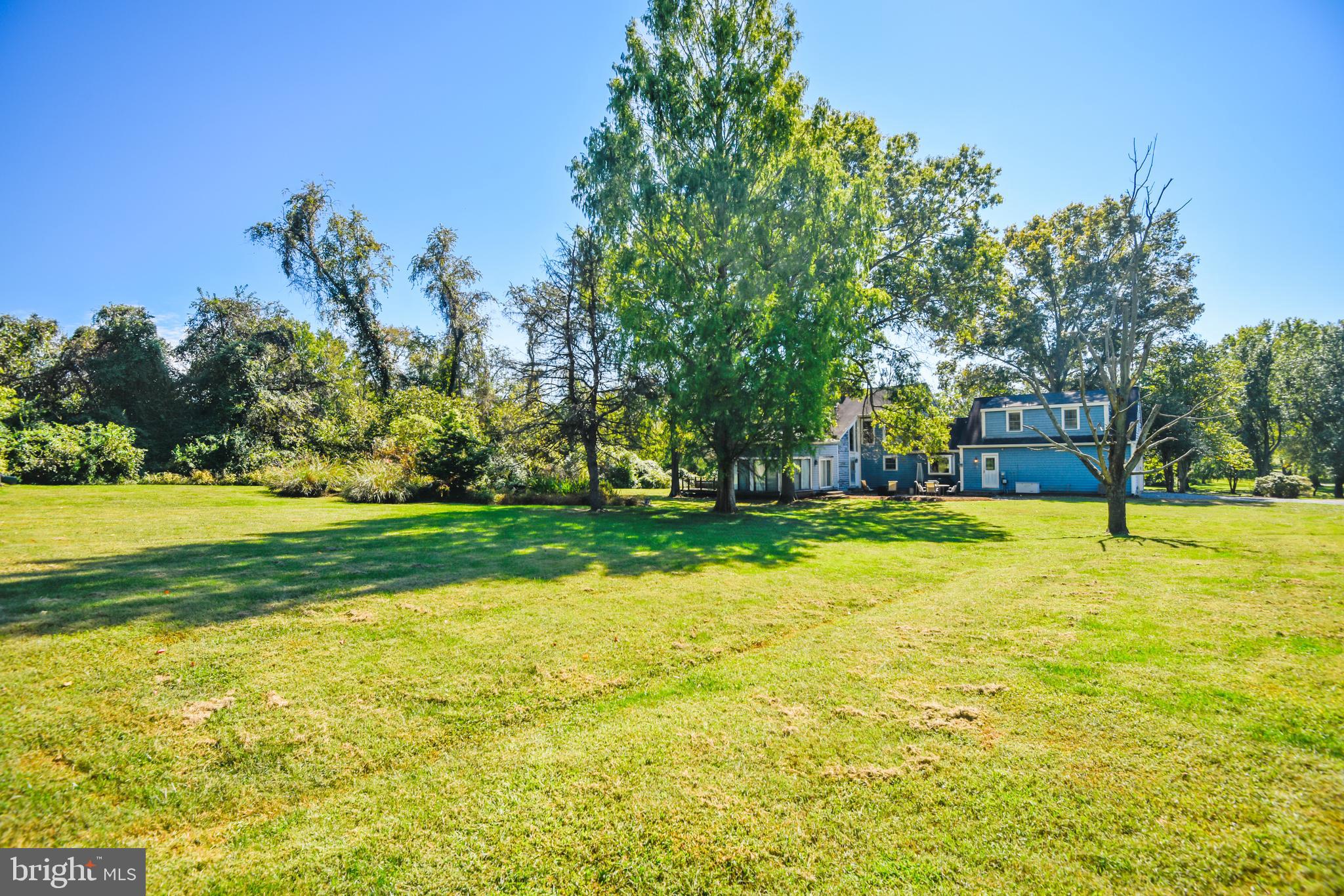 ROYALE GLEN - Residential