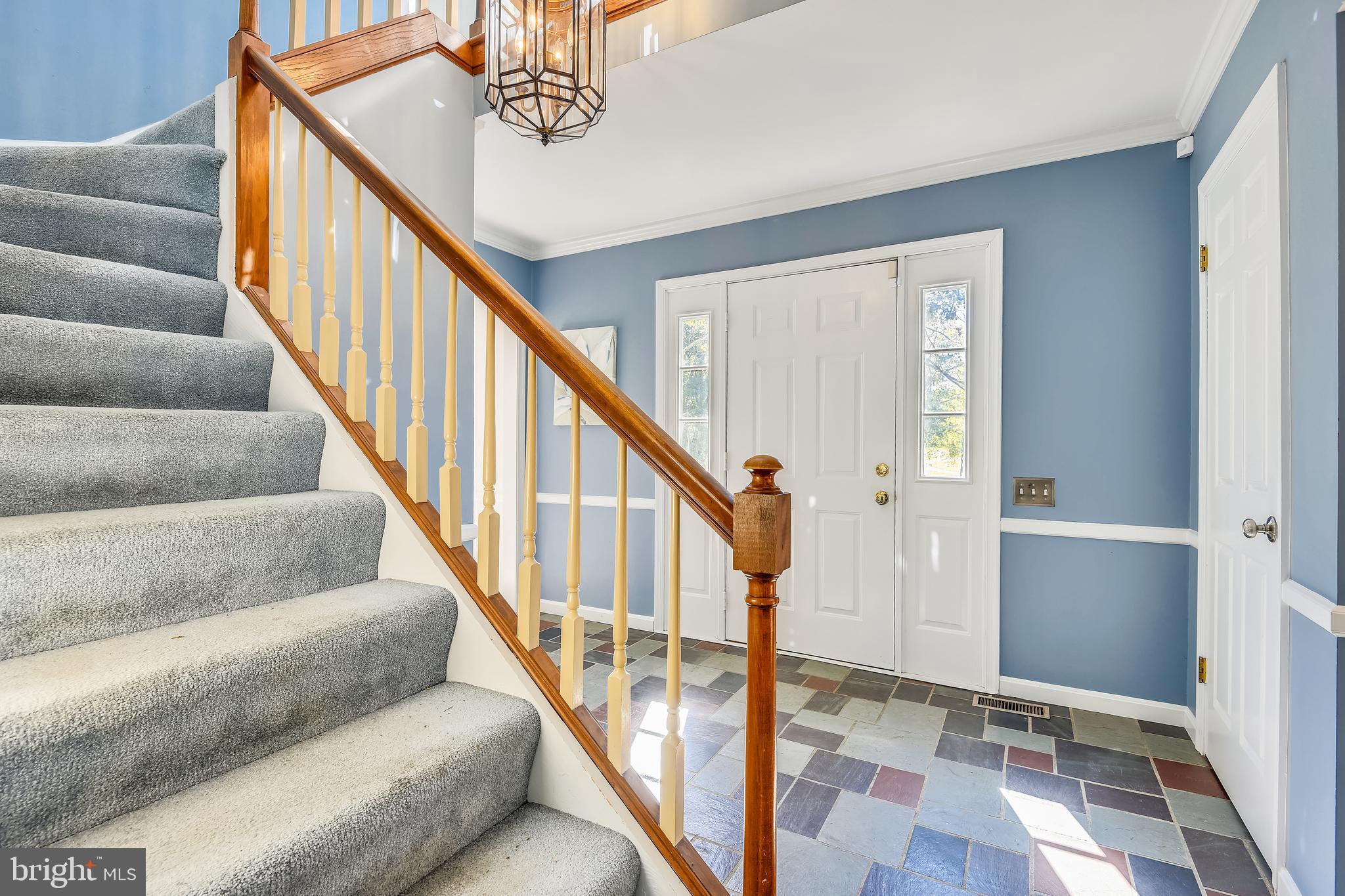 ROYALE GLEN - Residential