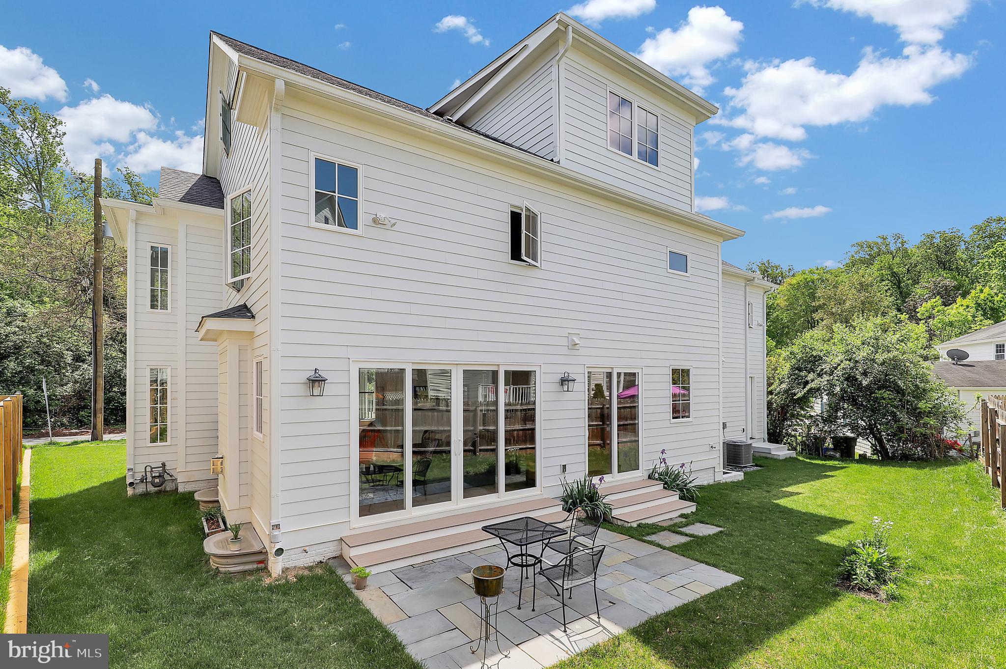 NORTH BETHESDA GROVE - Residential