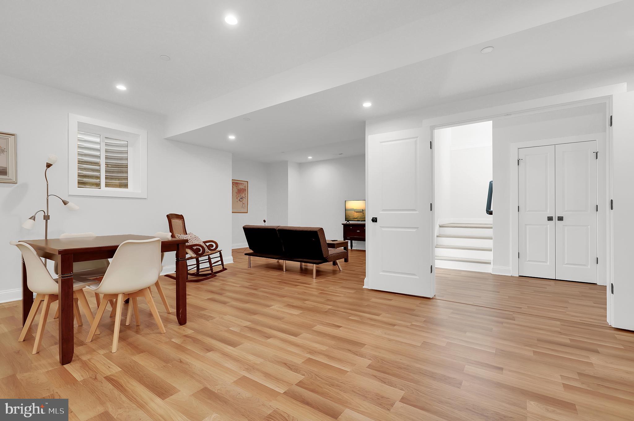 NORTH BETHESDA GROVE - Residential