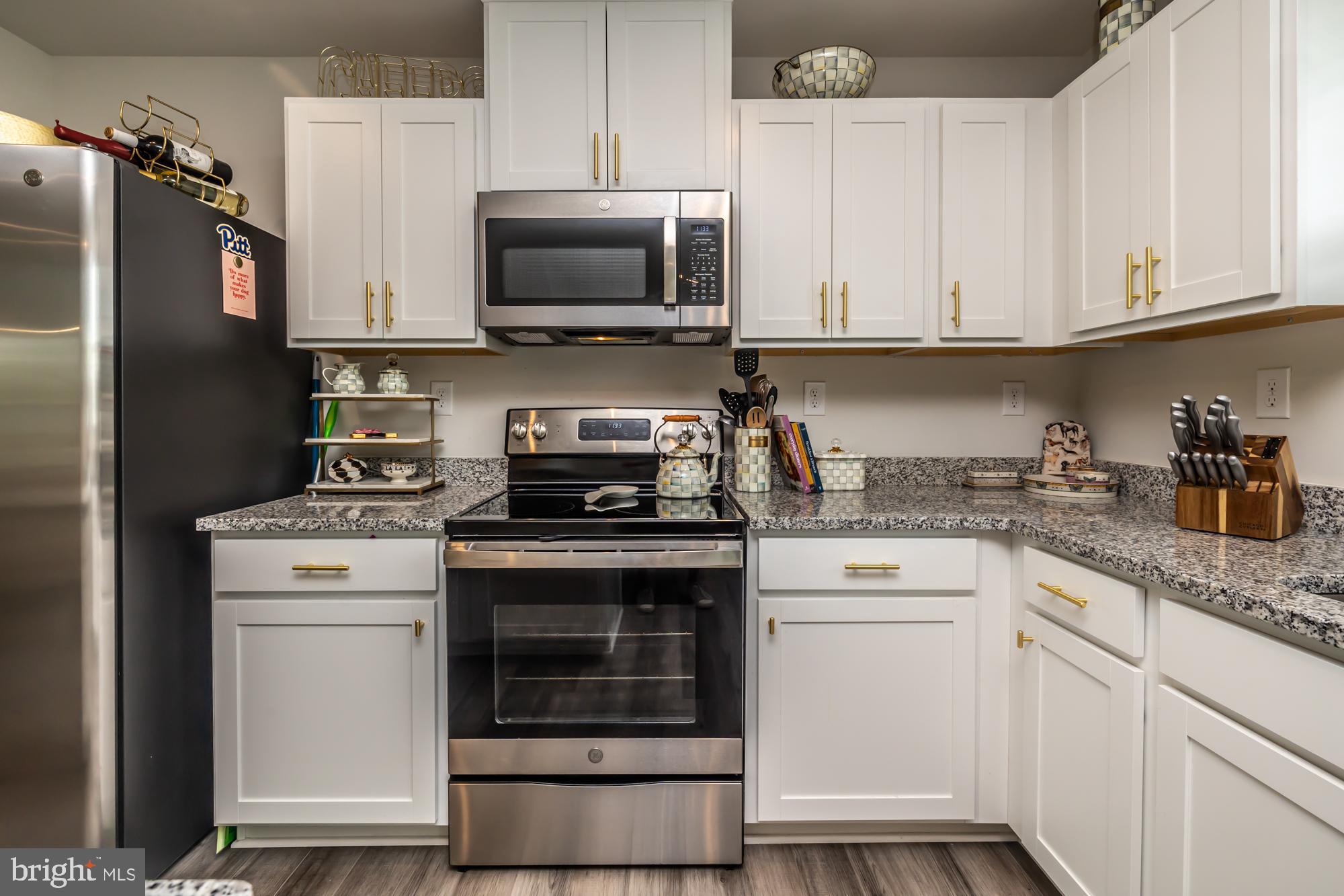 SANATOGA RIDGE COMM - Residential