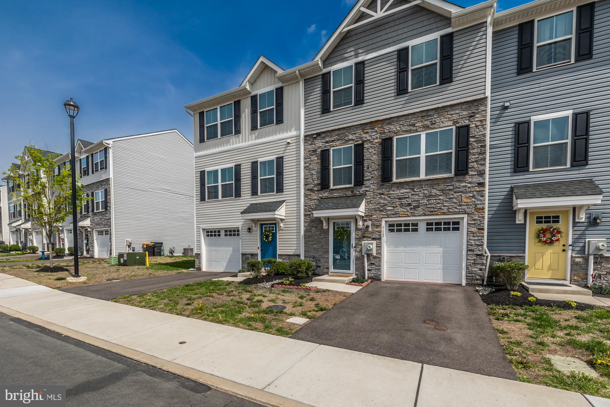 SANATOGA RIDGE COMM - Residential