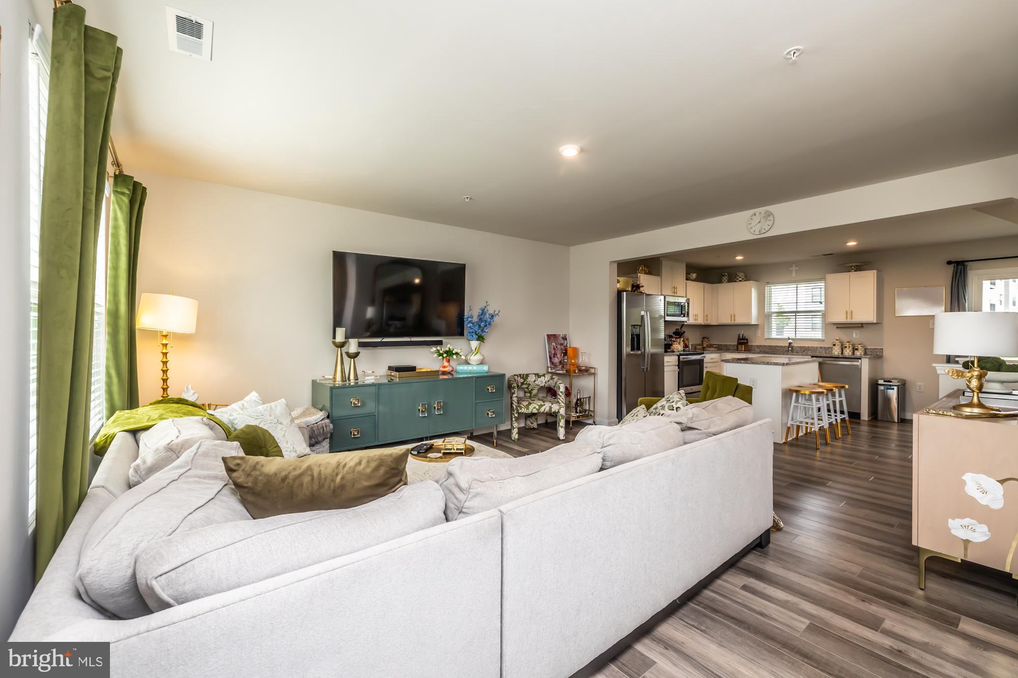 SANATOGA RIDGE COMM - Residential