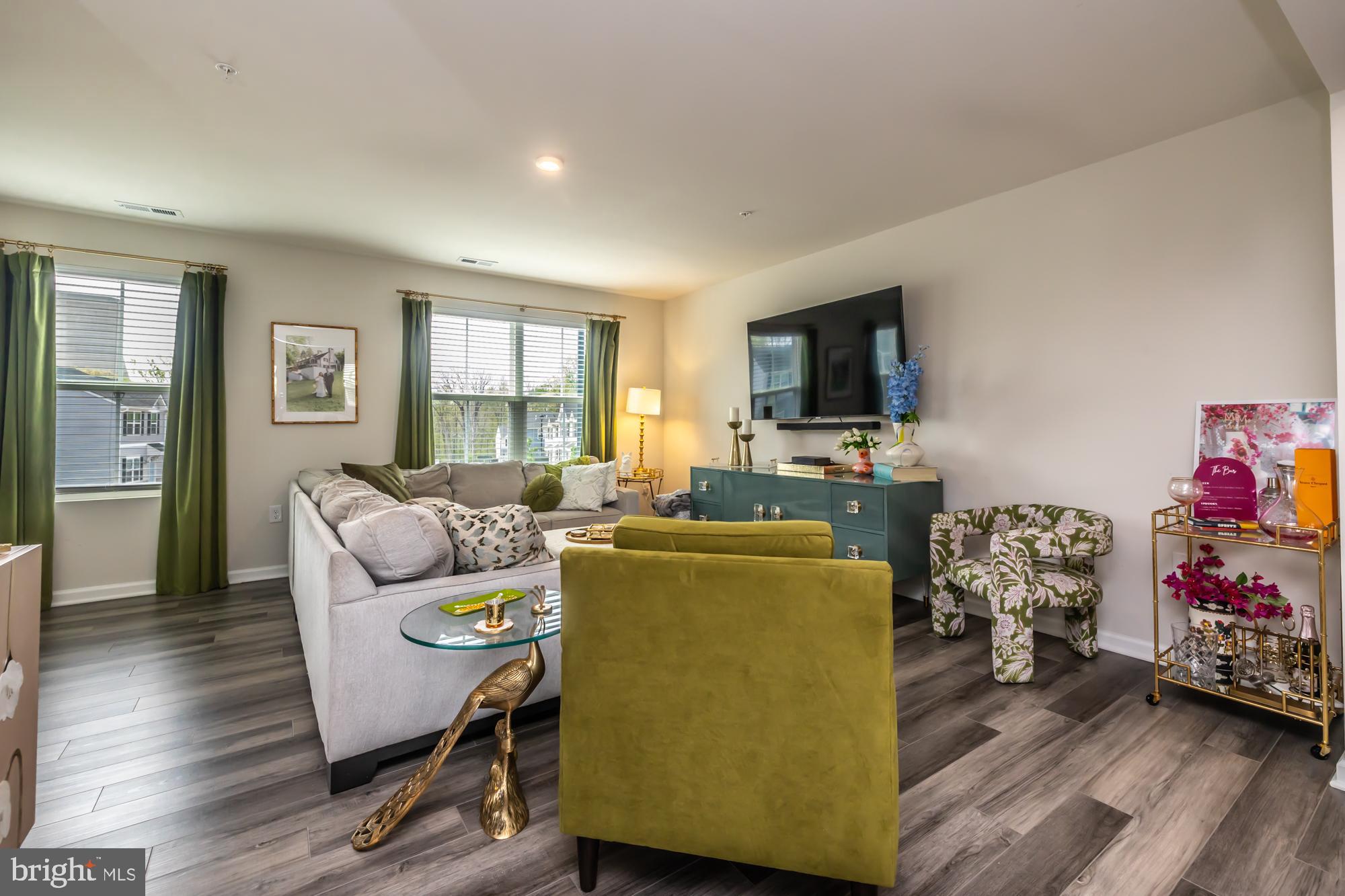 SANATOGA RIDGE COMM - Residential