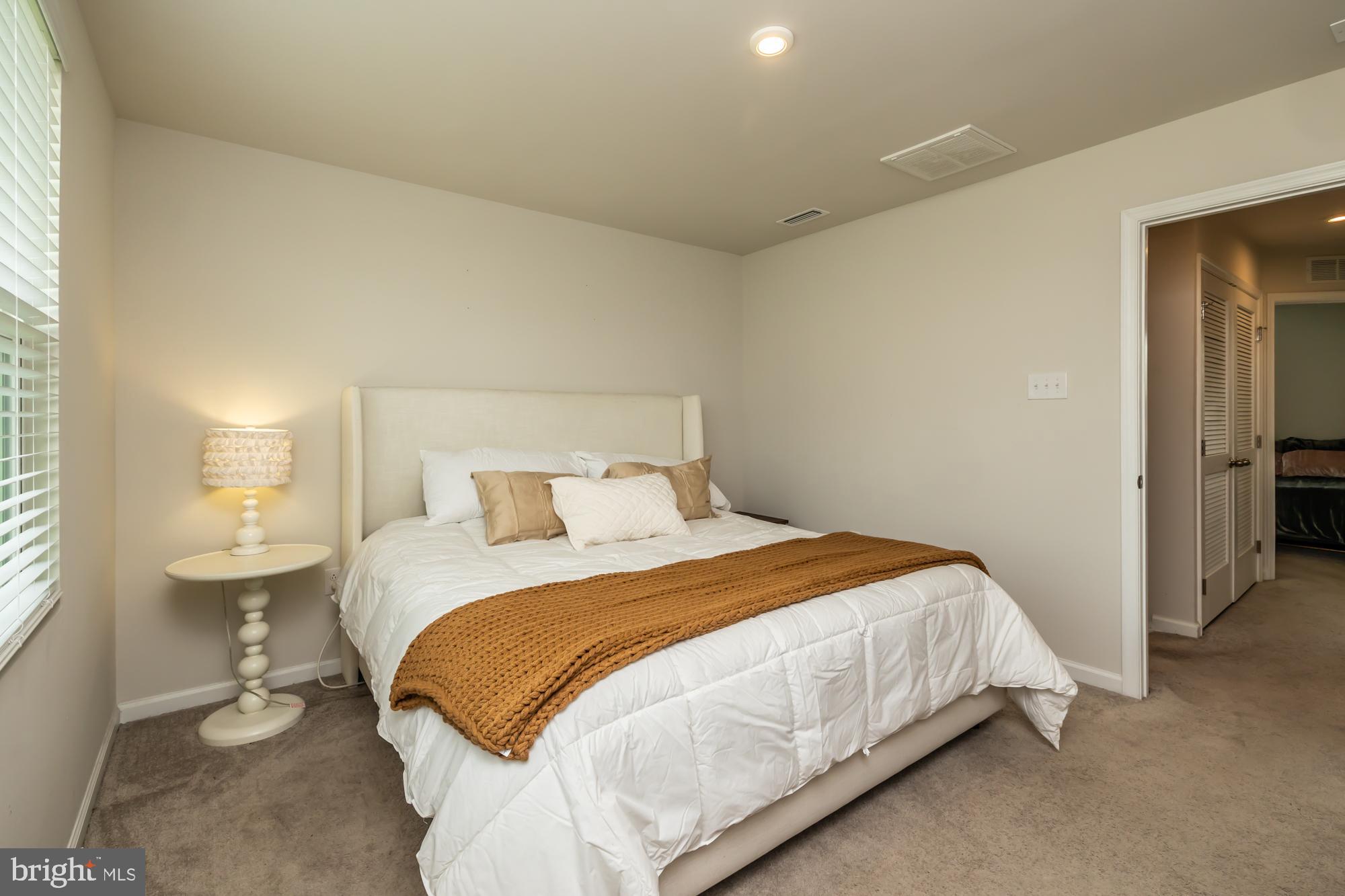 SANATOGA RIDGE COMM - Residential