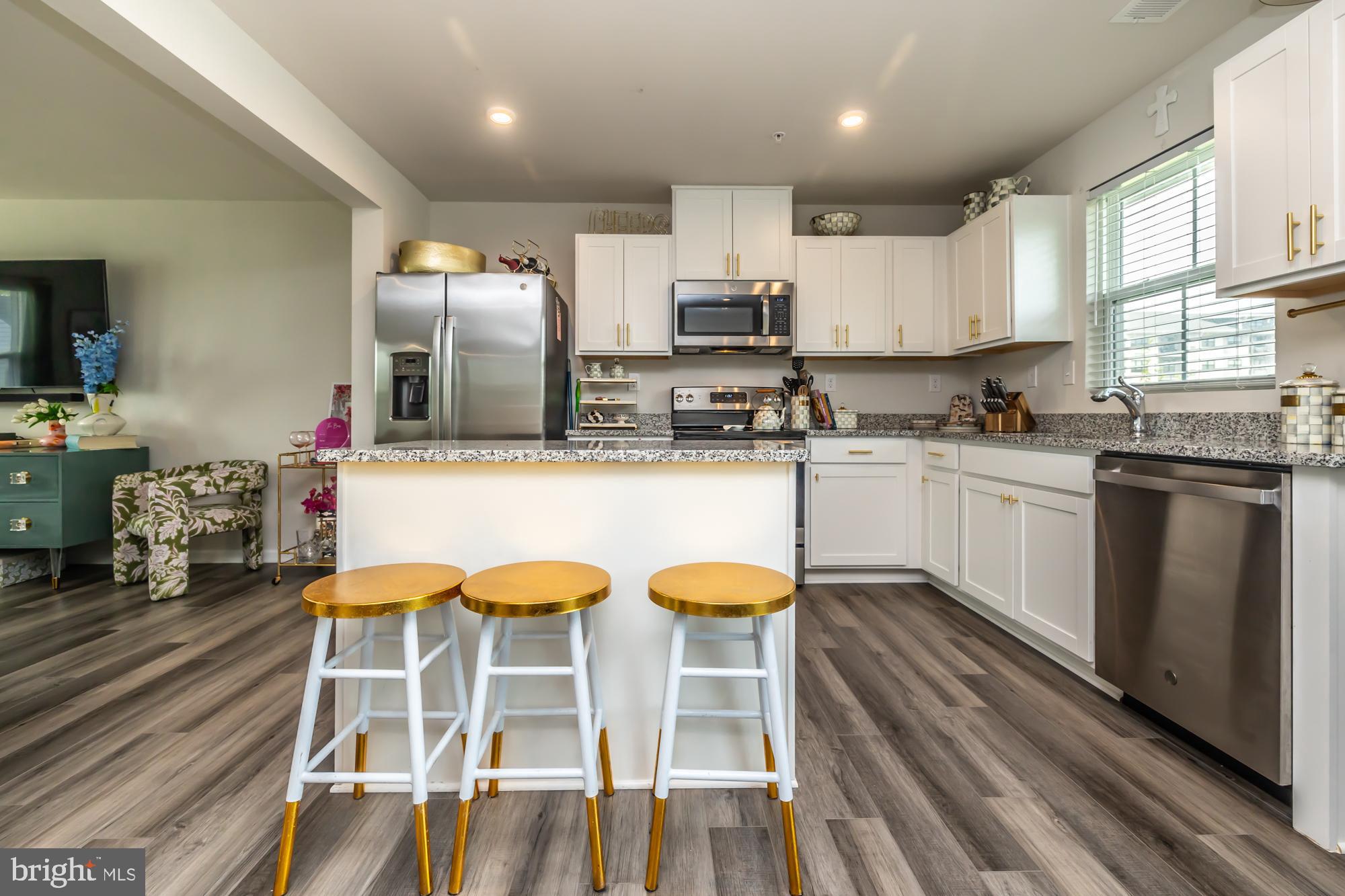 SANATOGA RIDGE COMM - Residential