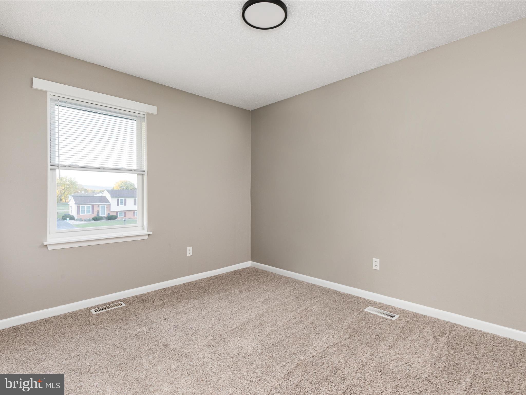 TIMBER HILLS - Residential