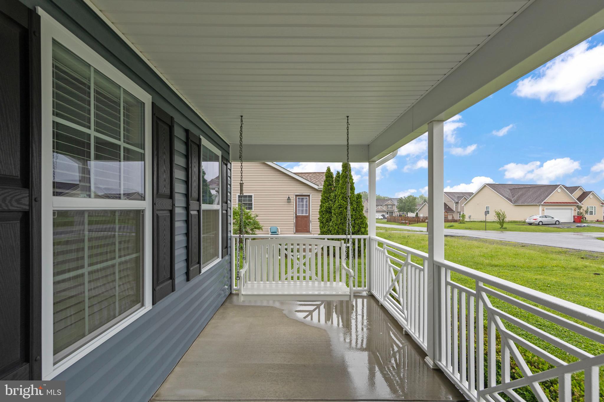 CRESTFIELD - Residential