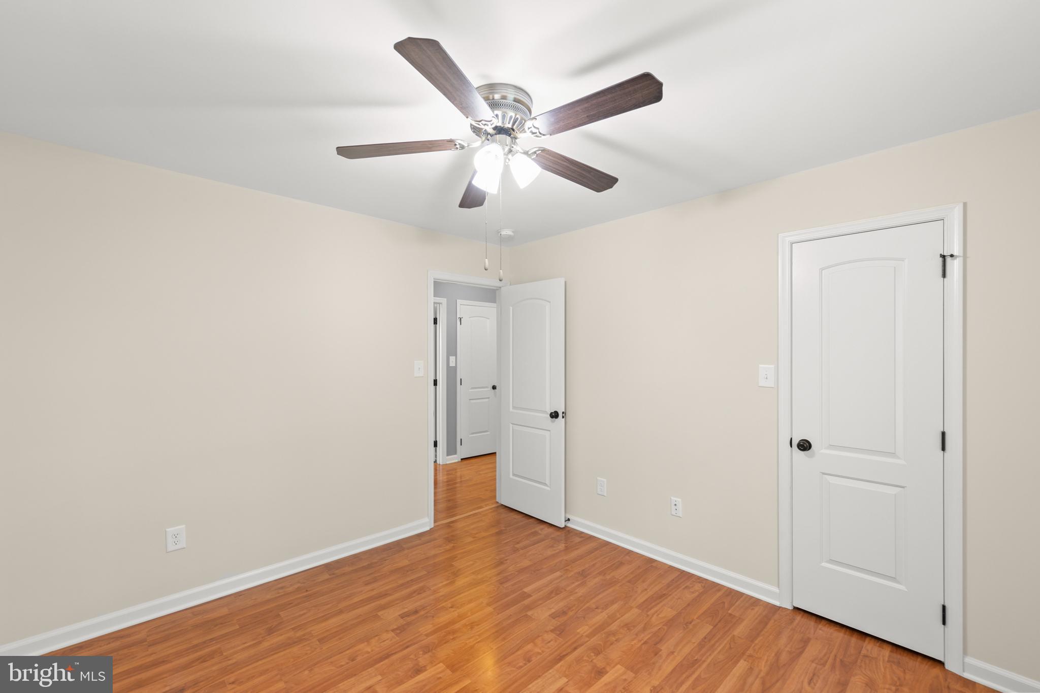 CRESTFIELD - Residential