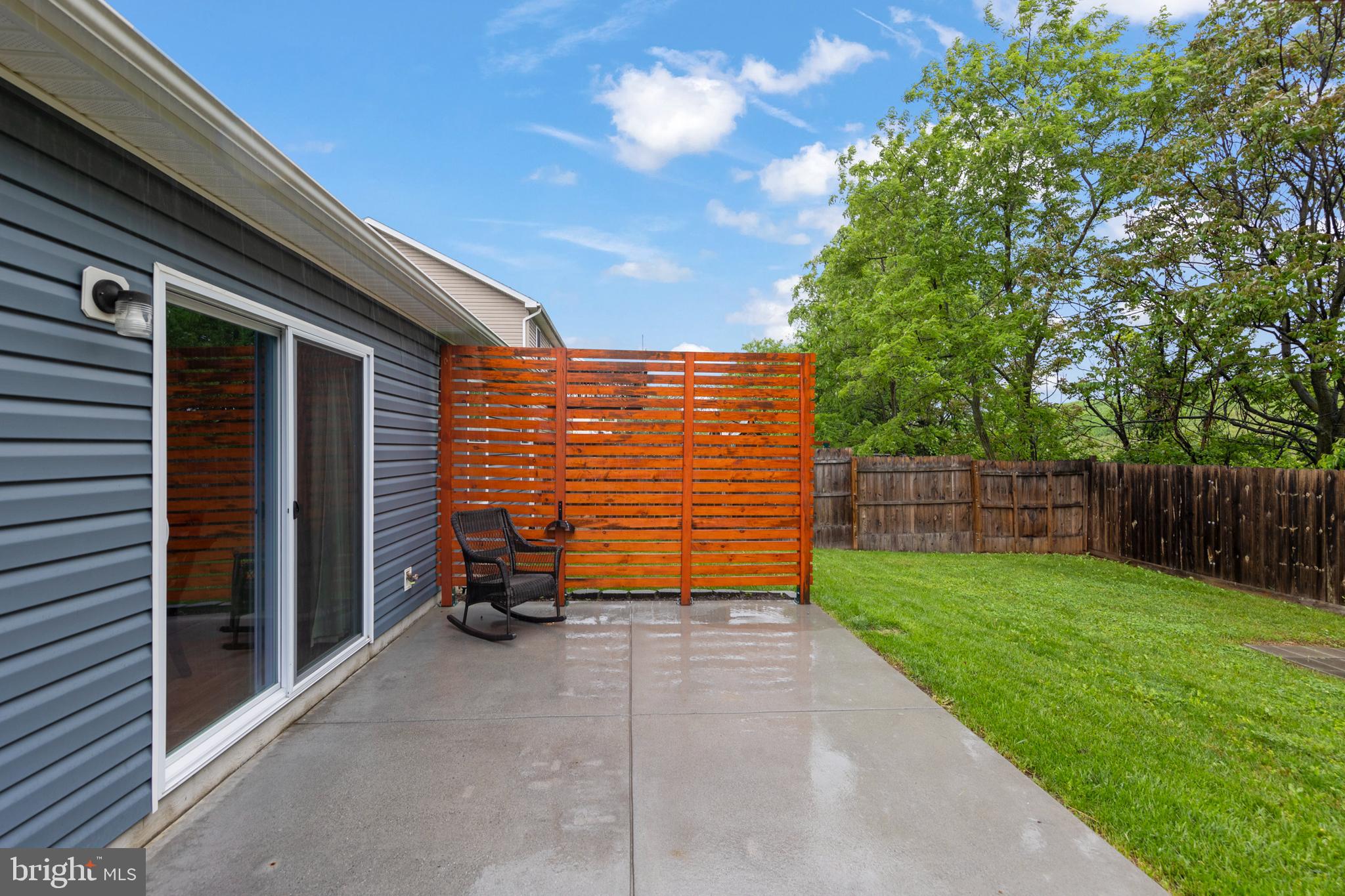 CRESTFIELD - Residential