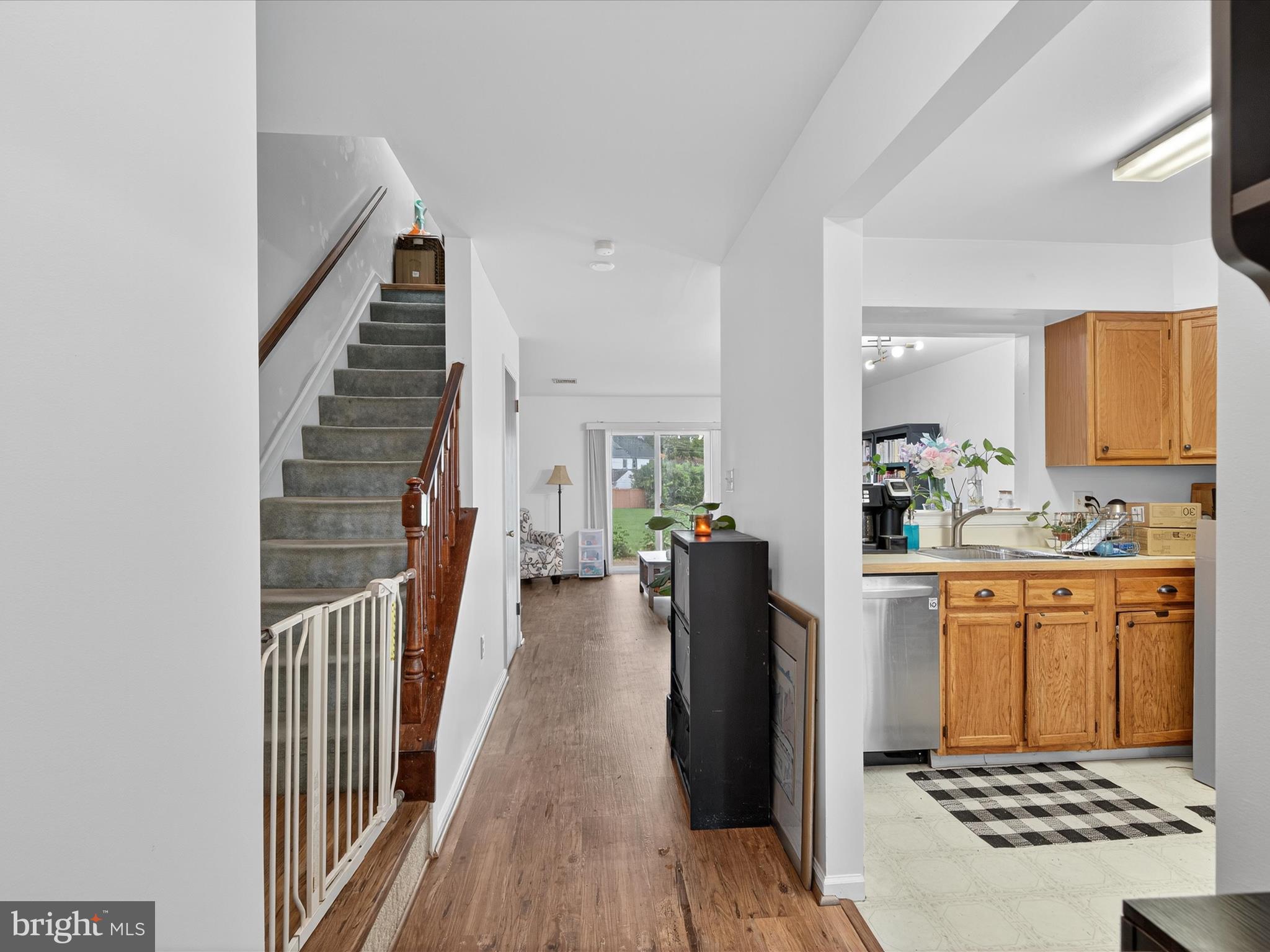 122 DELANCY PLACE