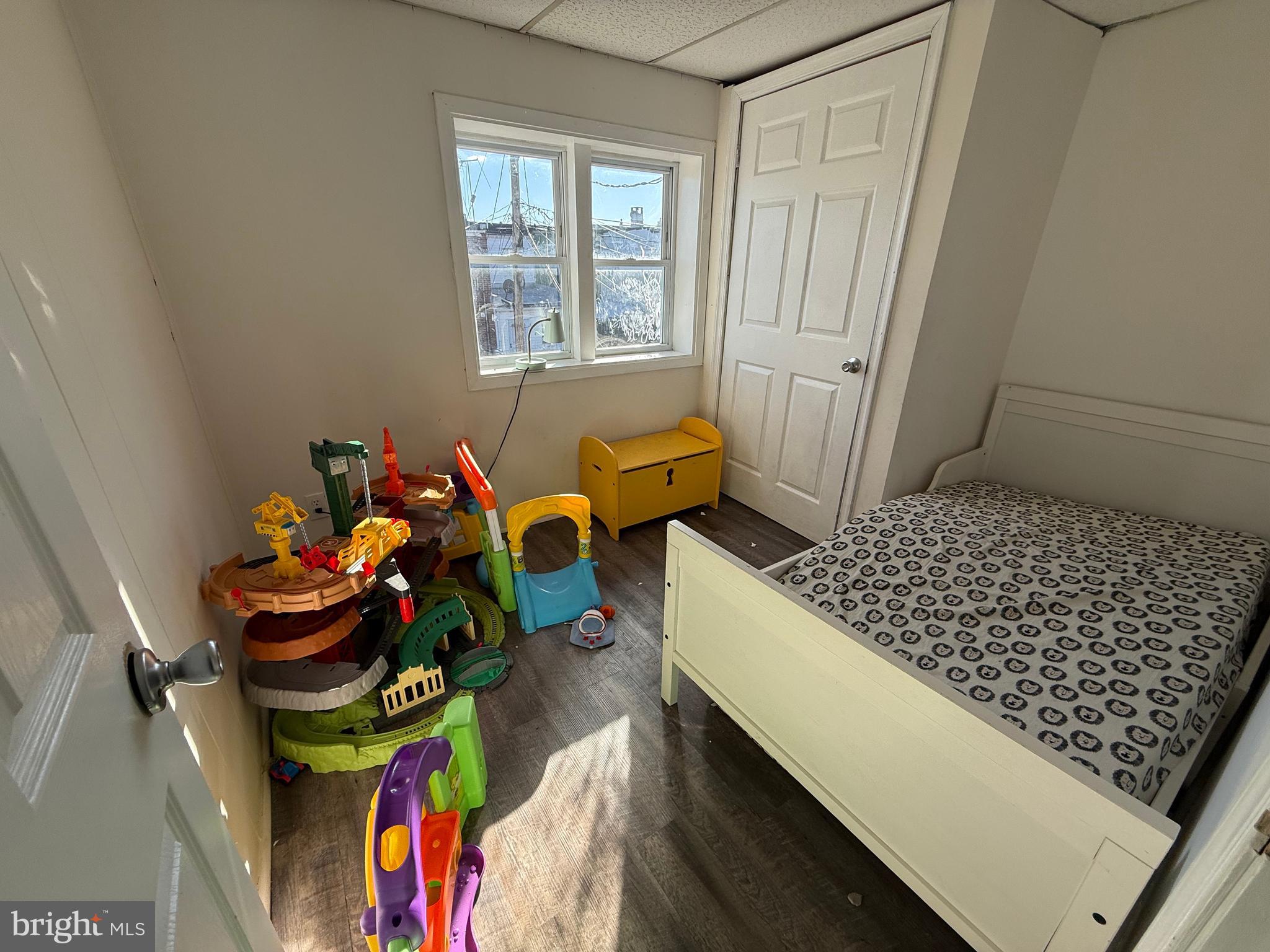 BALTIMORE HIGHLANDS - Residential