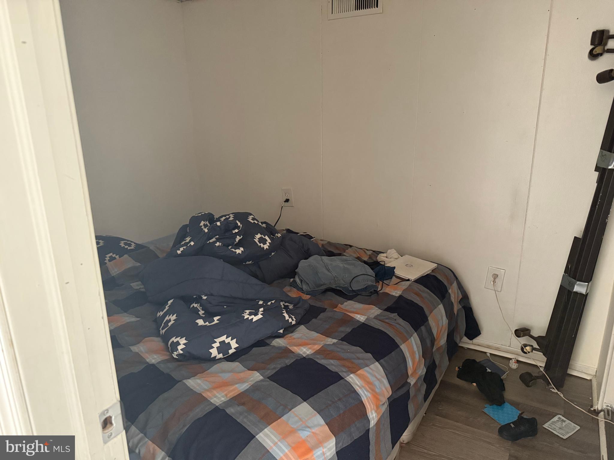 BALTIMORE HIGHLANDS - Residential