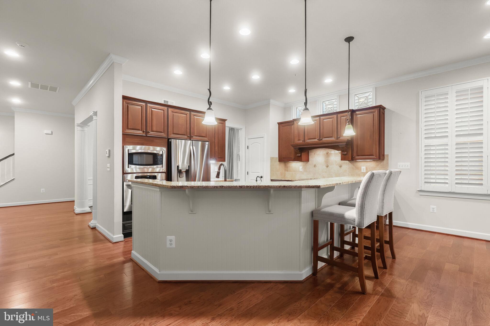 WAVERLY WOODS WEST - Residential