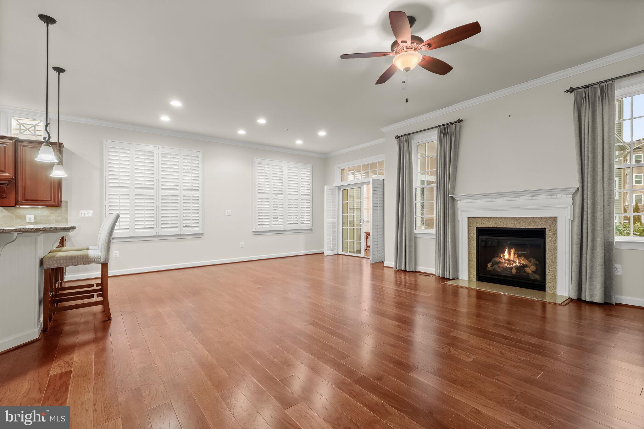 WAVERLY WOODS WEST - Residential