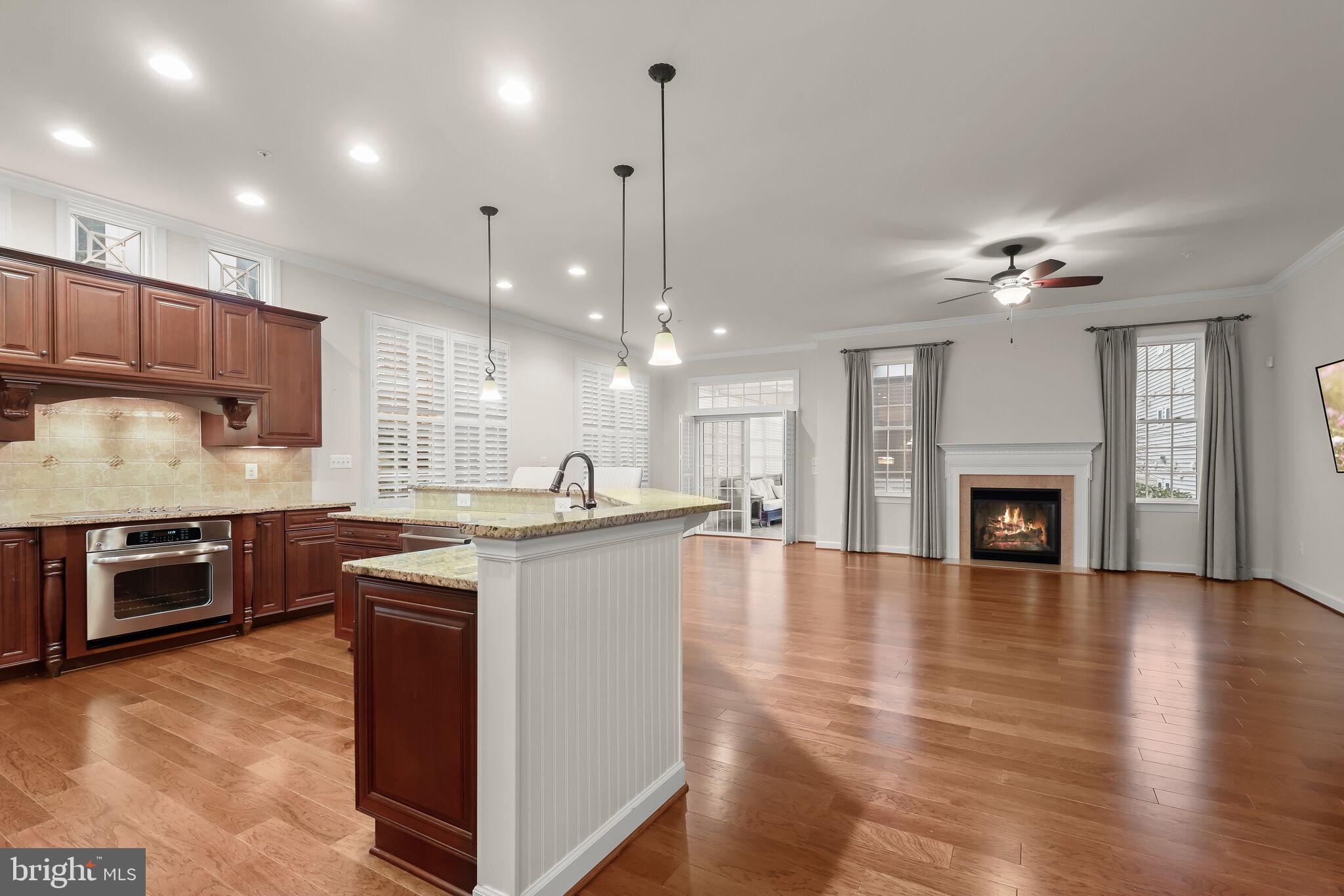 WAVERLY WOODS WEST - Residential