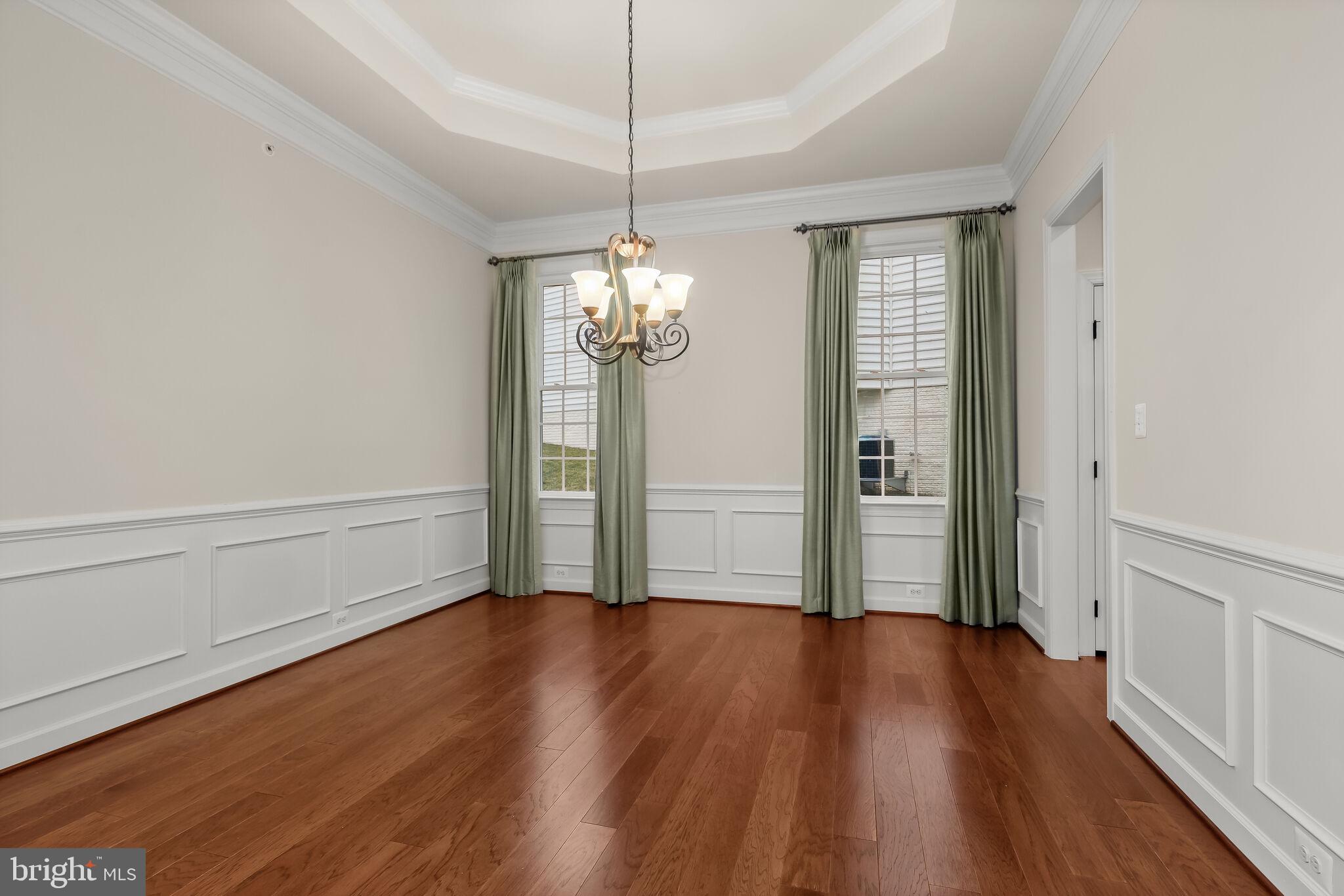 WAVERLY WOODS WEST - Residential