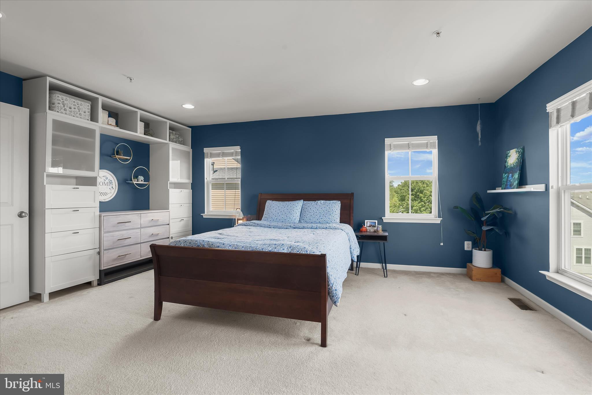 ORCHARD AT NEW MARKET - Residential