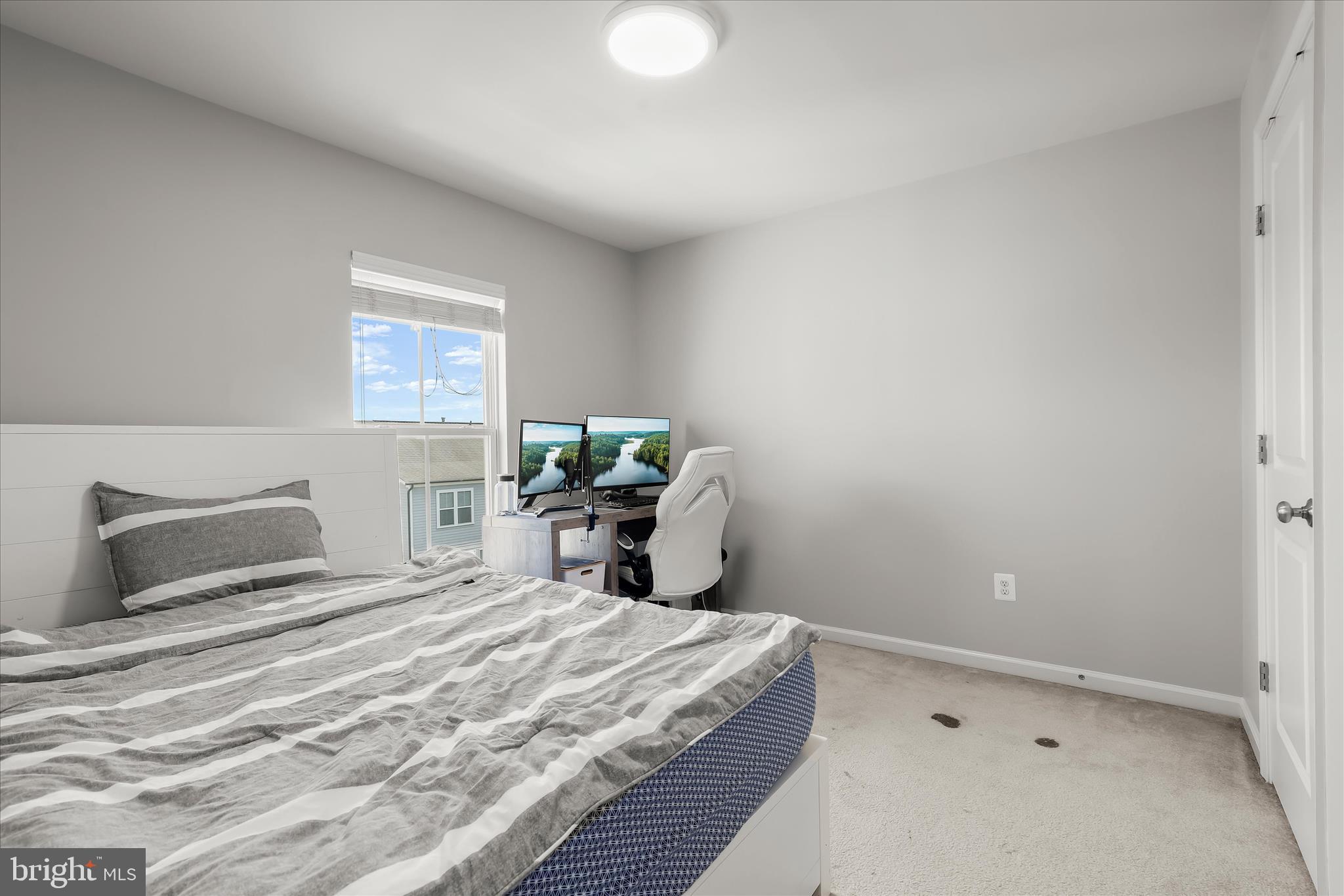 ORCHARD AT NEW MARKET - Residential