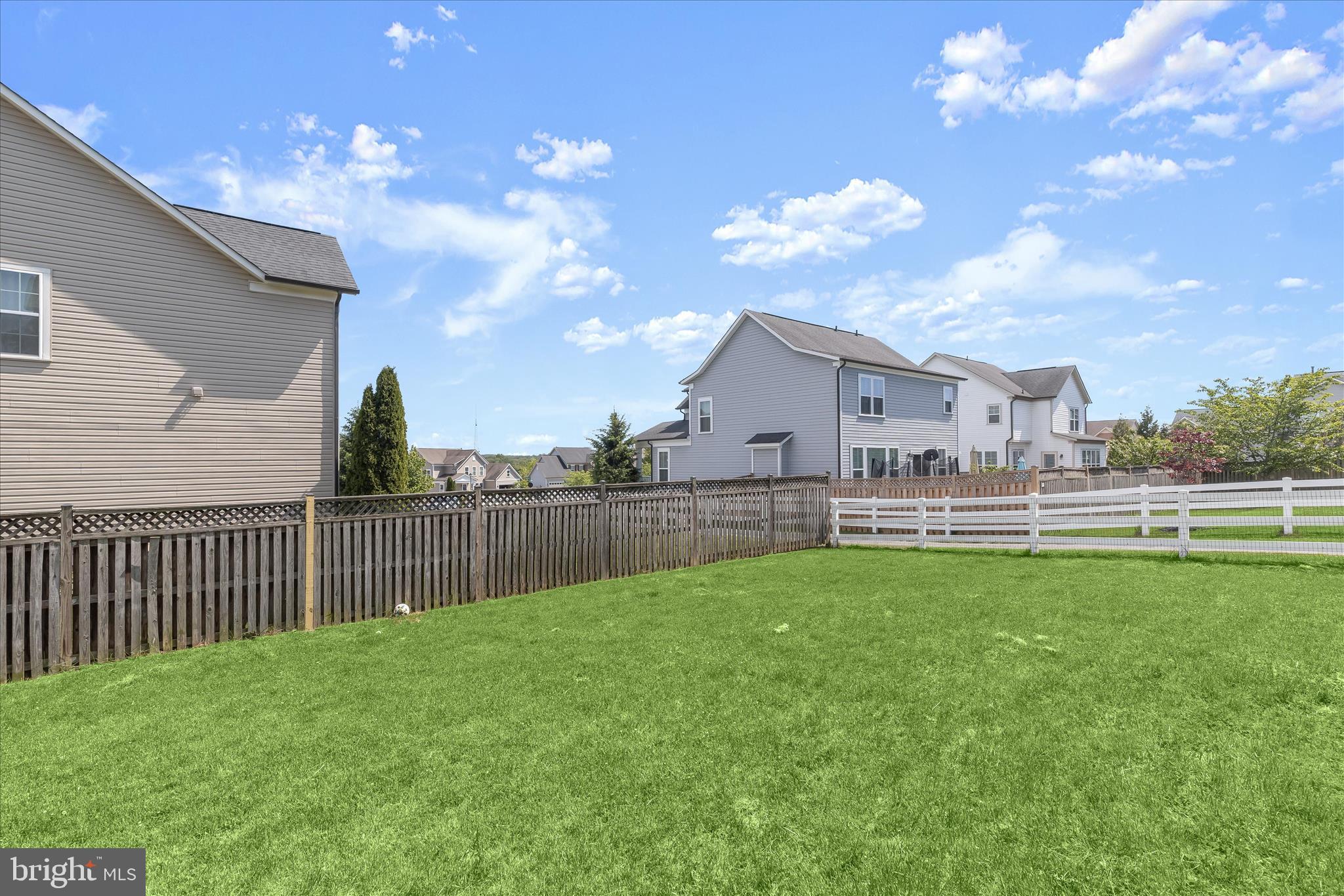 ORCHARD AT NEW MARKET - Residential