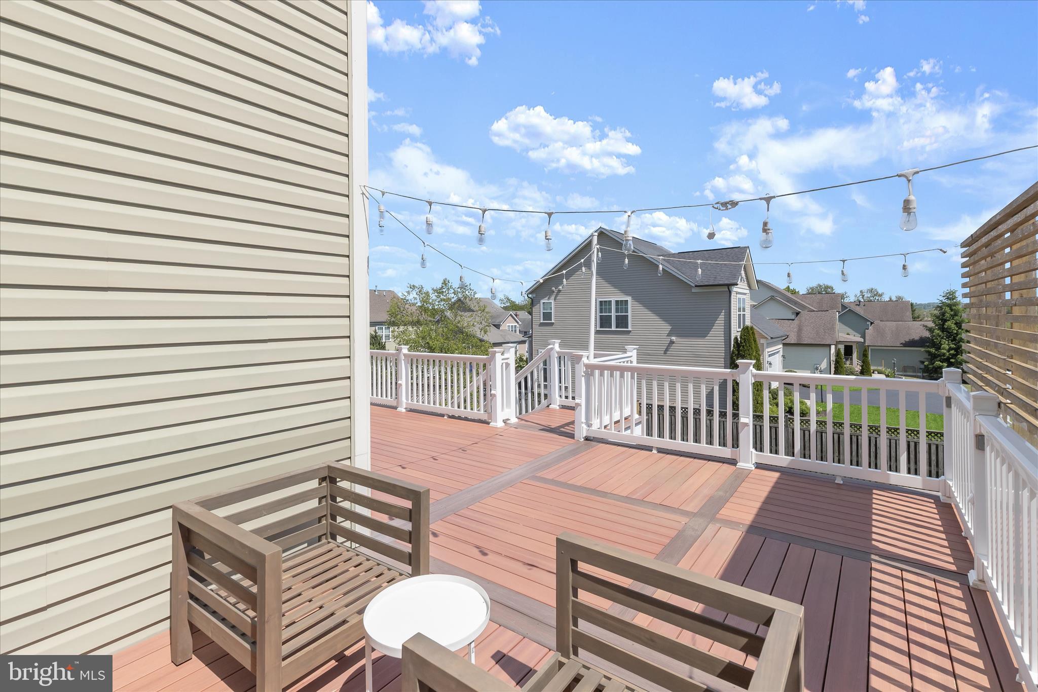 ORCHARD AT NEW MARKET - Residential