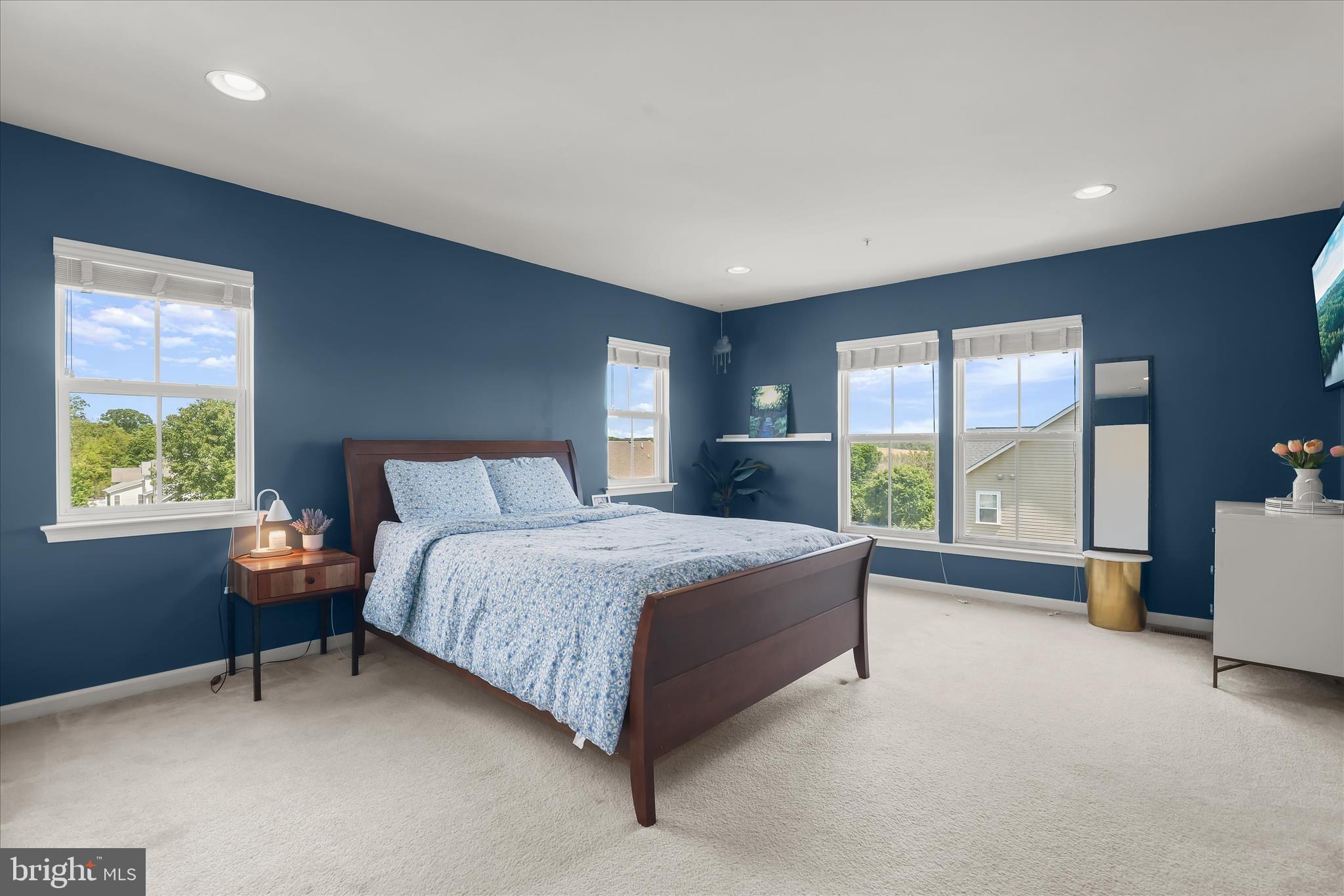 ORCHARD AT NEW MARKET - Residential