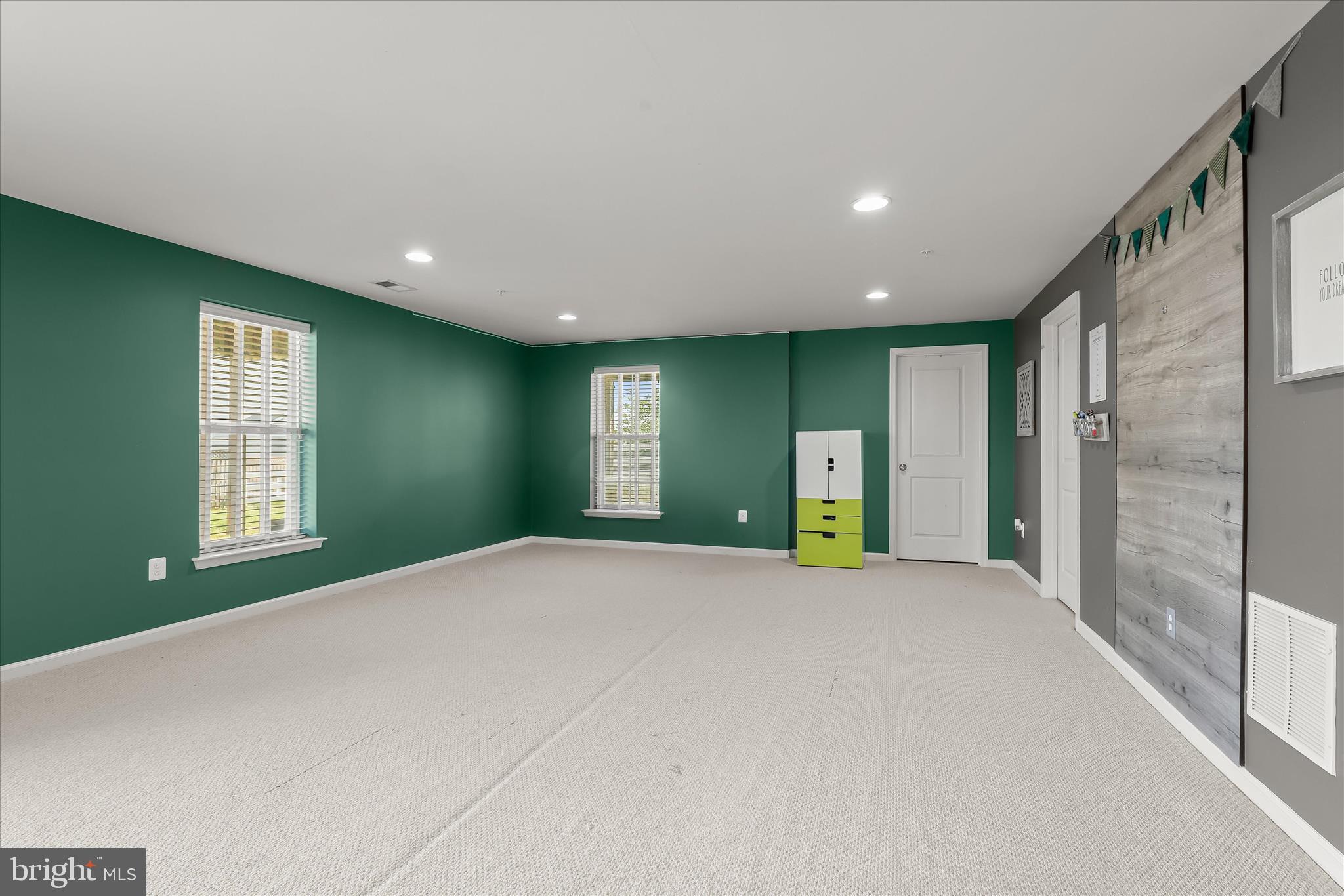 ORCHARD AT NEW MARKET - Residential