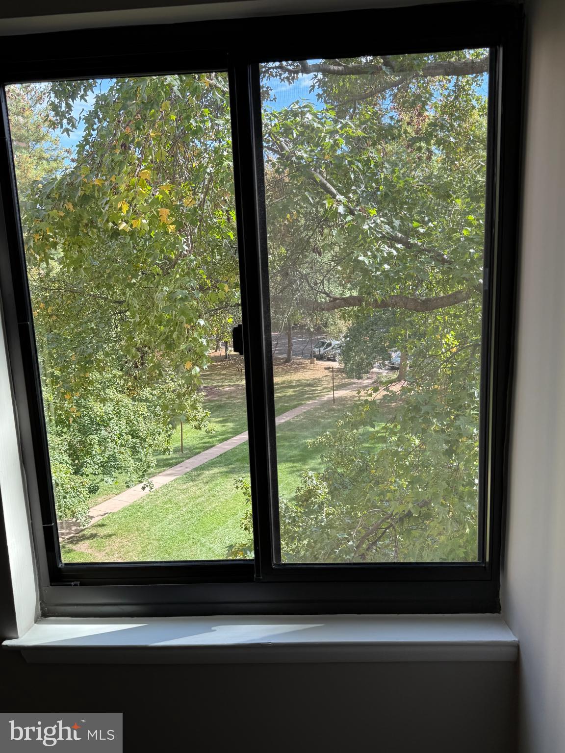 WOODLAKE TOWERS - Residential