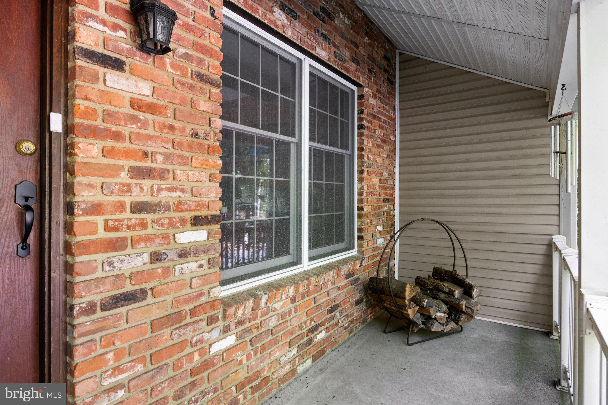 107 SHADOW LAKE DRIVE