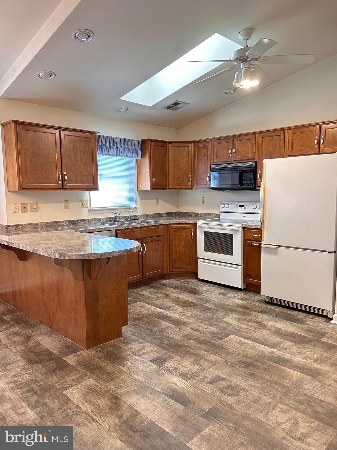 HERITAGE PLACE - Residential