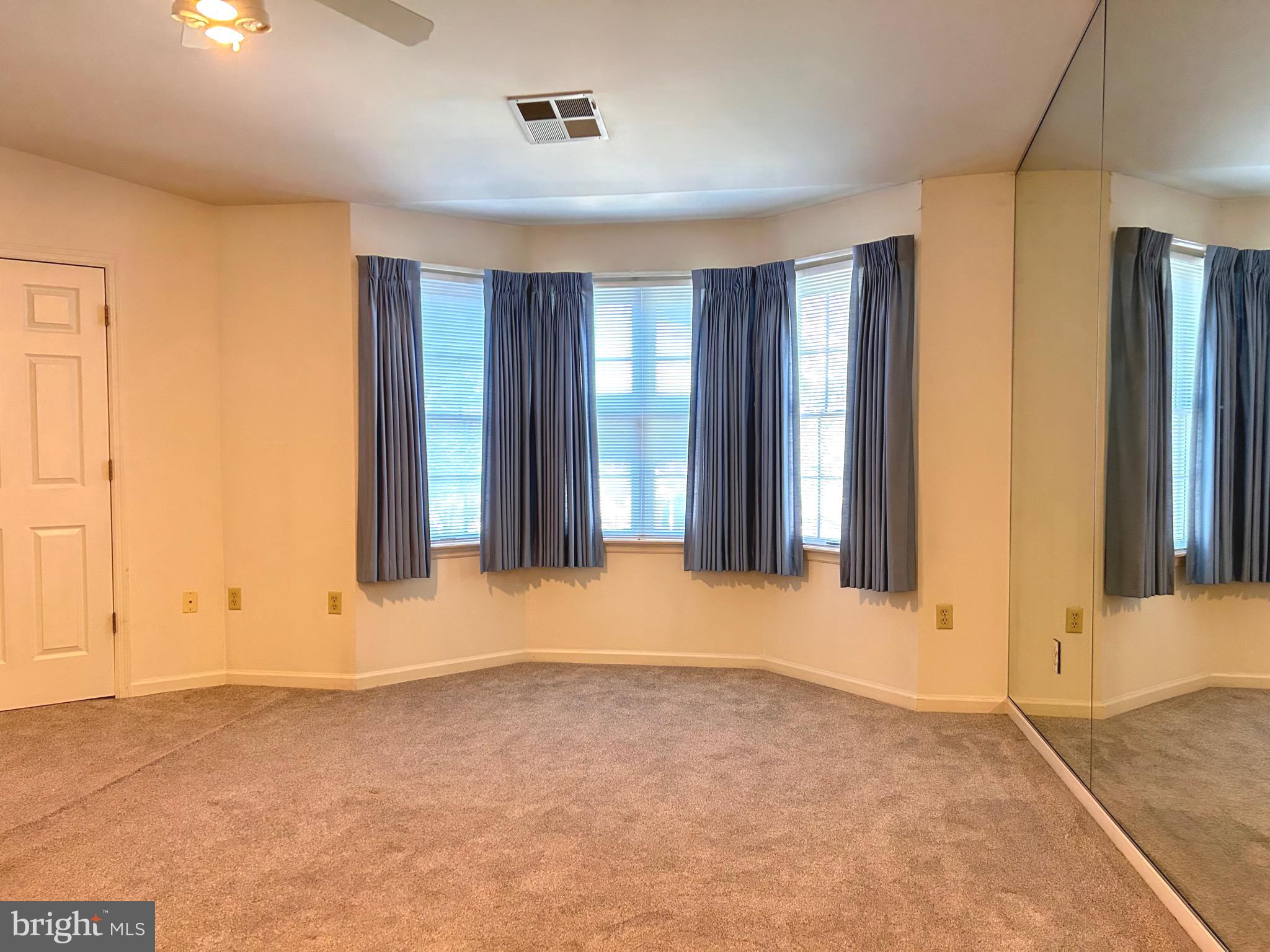 HERITAGE PLACE - Residential