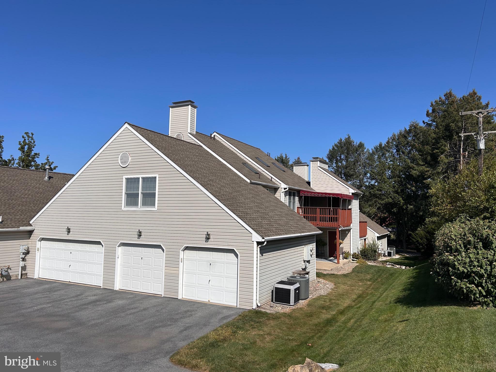 HERITAGE PLACE - Residential