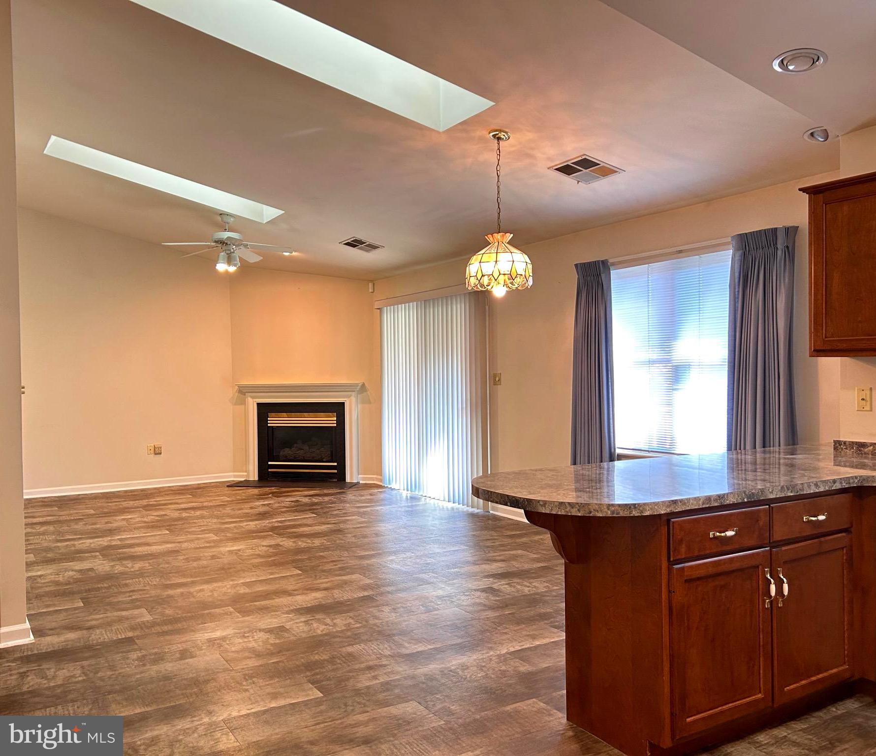 HERITAGE PLACE - Residential