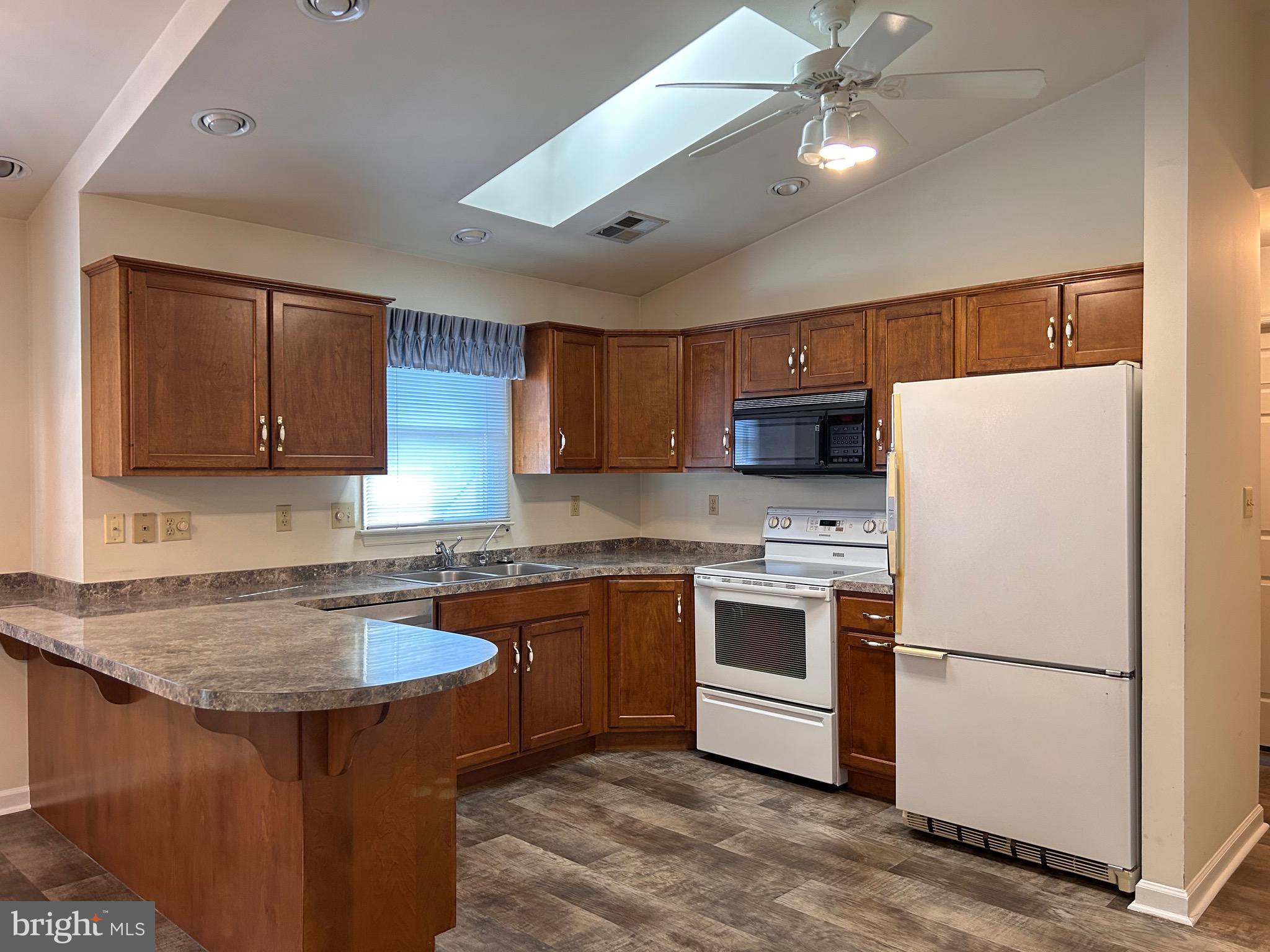 HERITAGE PLACE - Residential