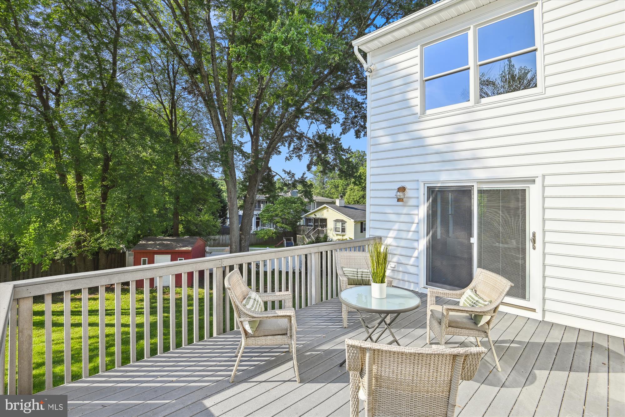 VIENNA WOODS - Residential