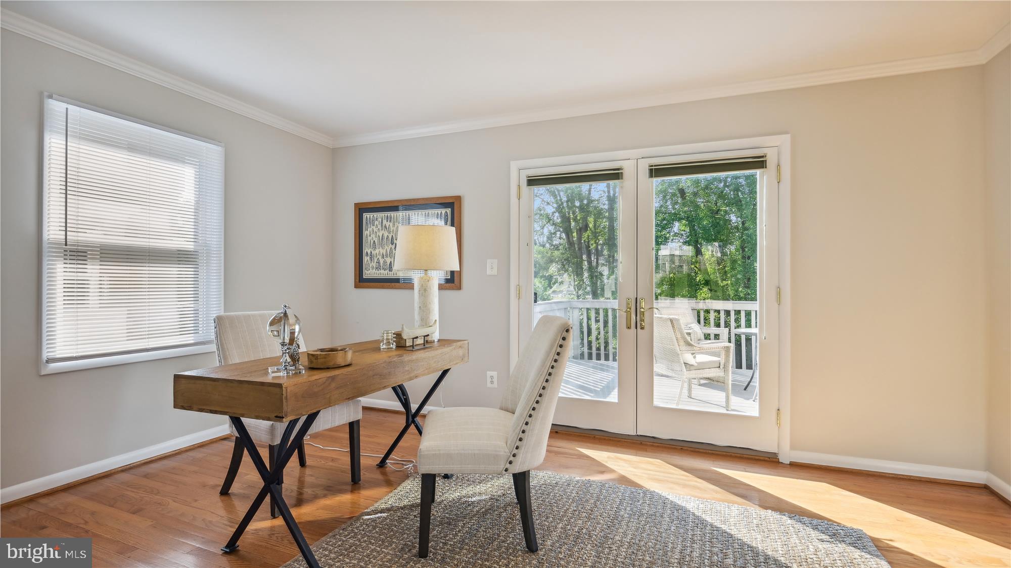 VIENNA WOODS - Residential