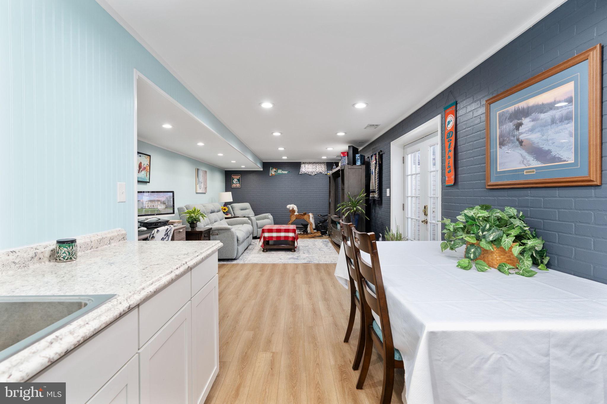 PELHAM'S CROSSING - Residential